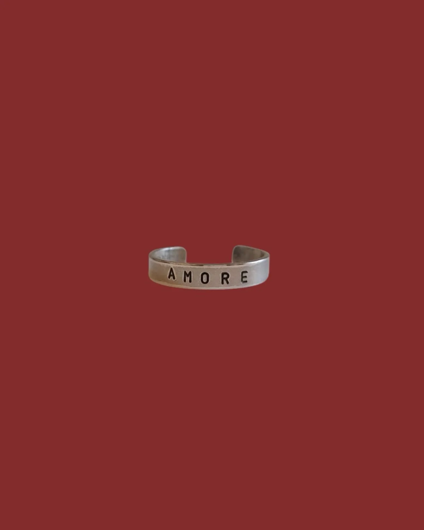 A M O R E

not about being chosen

about choosing

let it move

let it stay

&bull; stearling silver amulet ring &bull;
#silverjewellery #amore #amulet