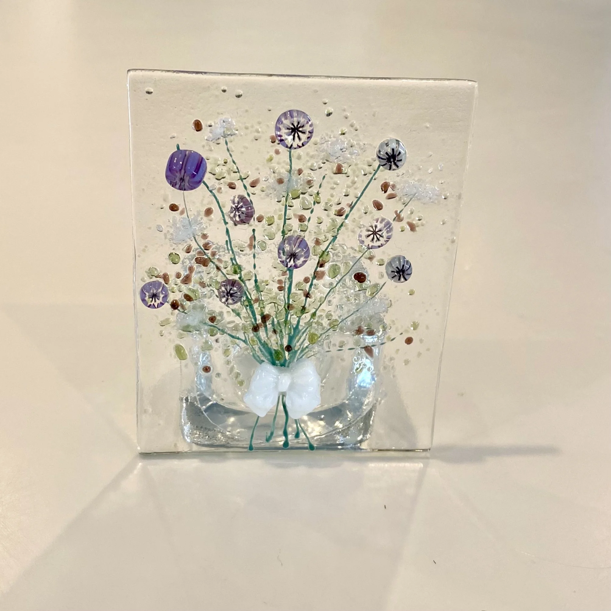 Sugar Plumb Flower Bouquet Tealight Holder