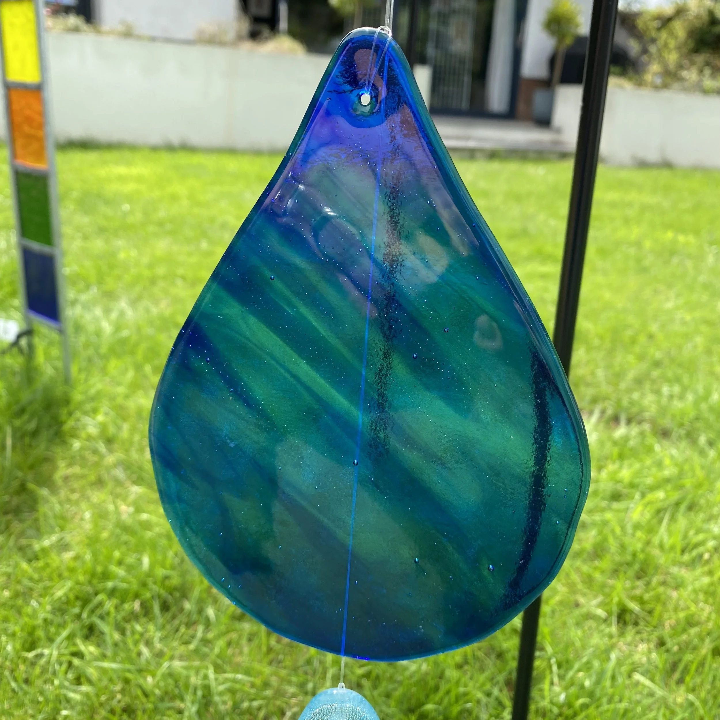 Blue & Turquoise Streaky Medium Raindrop