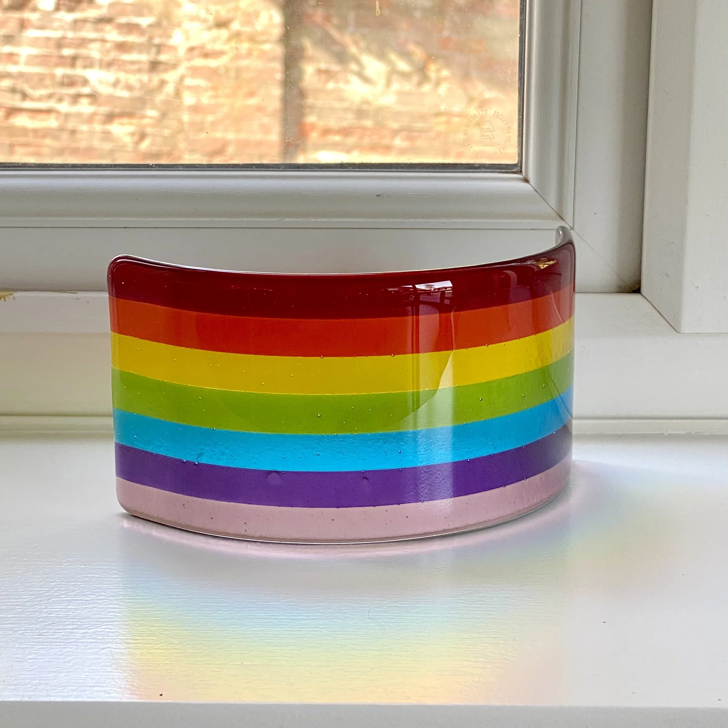 Radiant Rainbow Curve