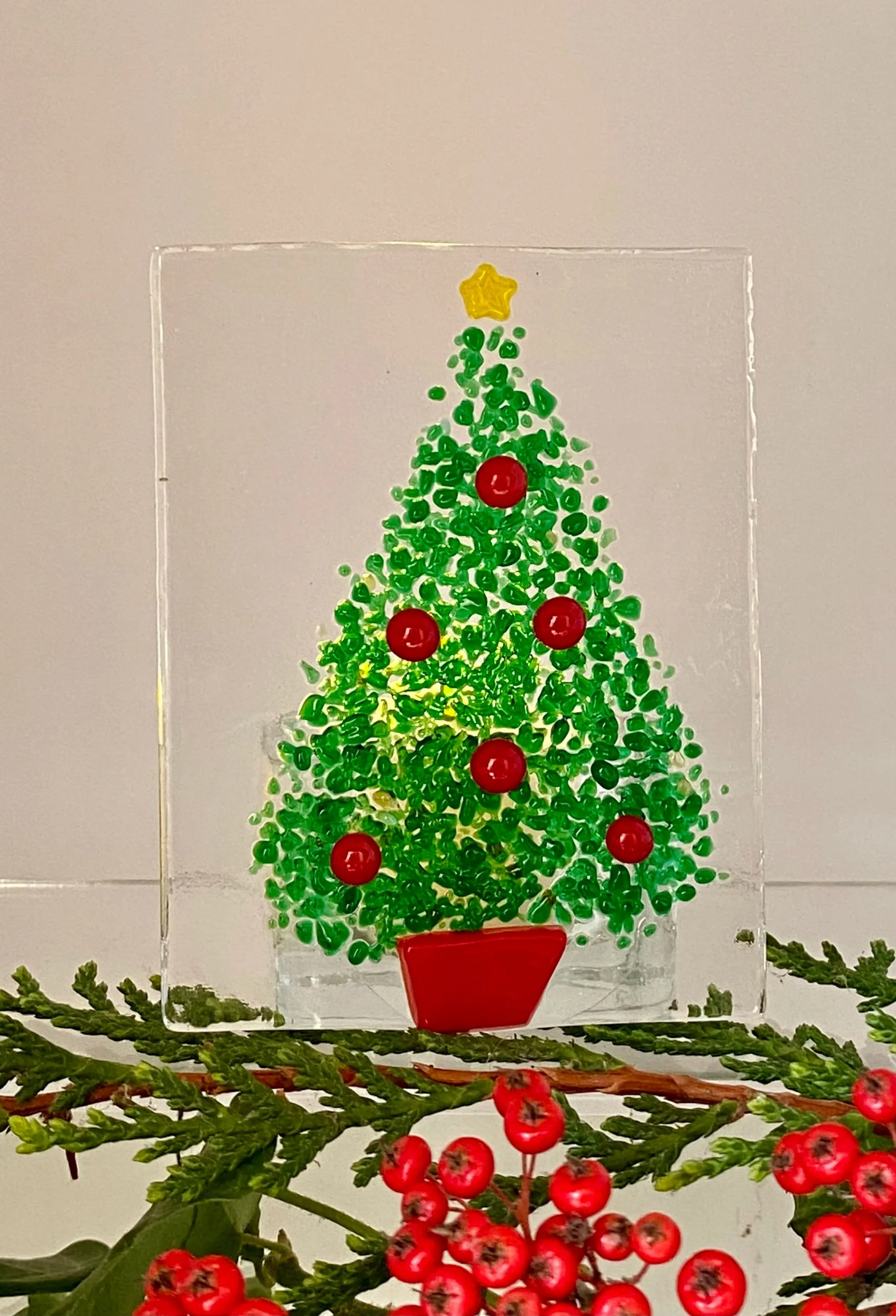 Christmas tree tealight holder