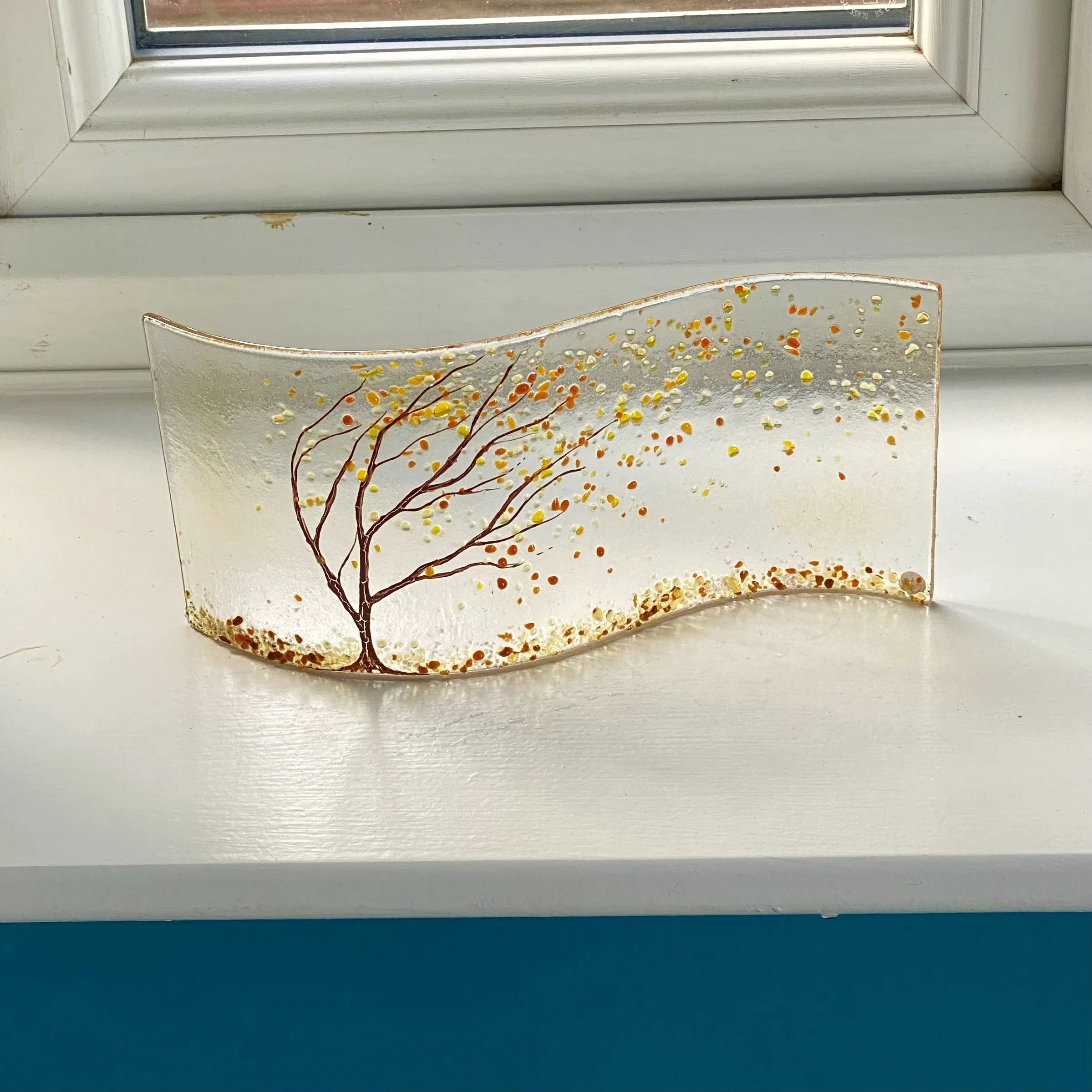 Breezy Autumn tree Sbend