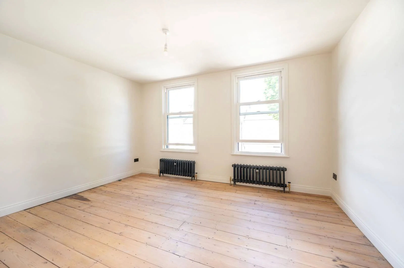 113 Geere Road - Master Bedroom.jpeg