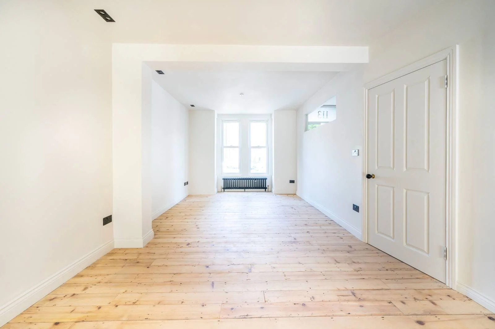 113 Geere Road - GF Living room 2.jpeg