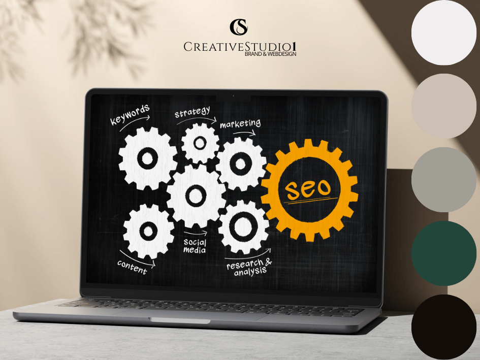 CreativeStudio1-SEO–optimierung-SEO-bedeutung-SEO-optimierung-website-Laptop-mit-wirkungsweise-von-SEO
