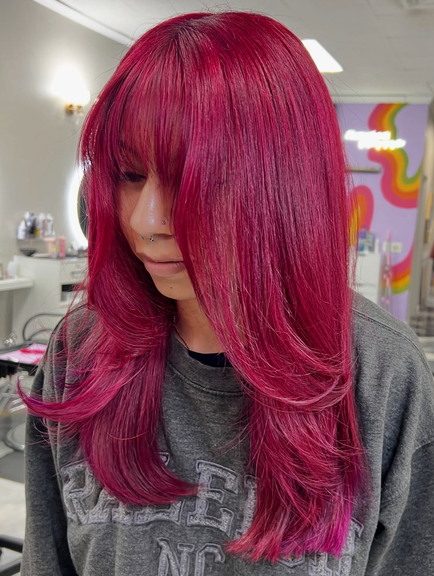 Sheeeesh 😍😍😍
Color and blowout by the blowout queen @bijous.mane.magic featuring @hair_by_niconicole using @dangerjonesbold 
#pinkhair #dangerjonescreative #dnagerjonesbold #caryvividhair