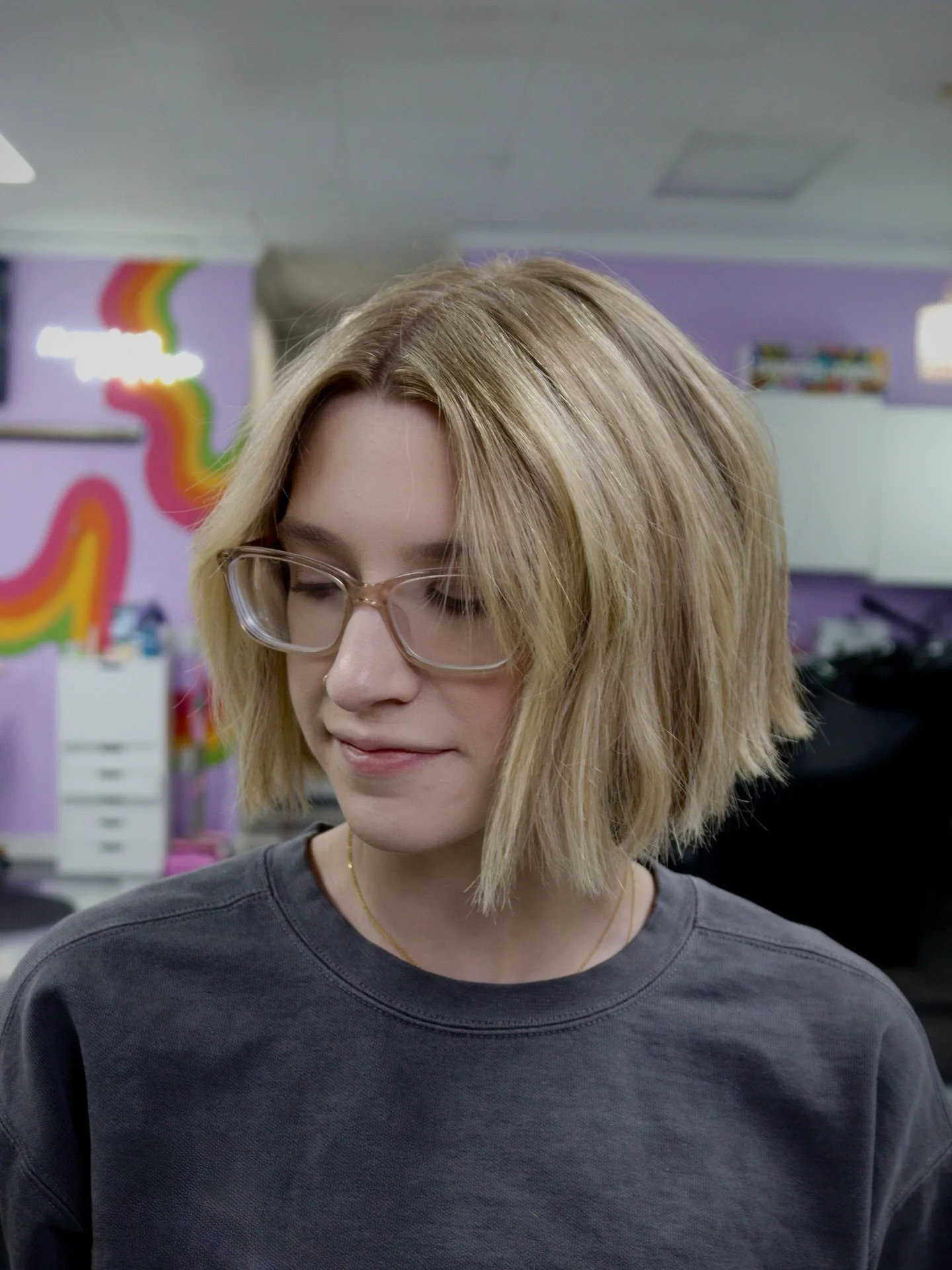 Living for this bob moment 😍
@dangerjonesbalayage 9-03 in gloss toners 
#alfajaesalon #bob #caryhair #raleighhair