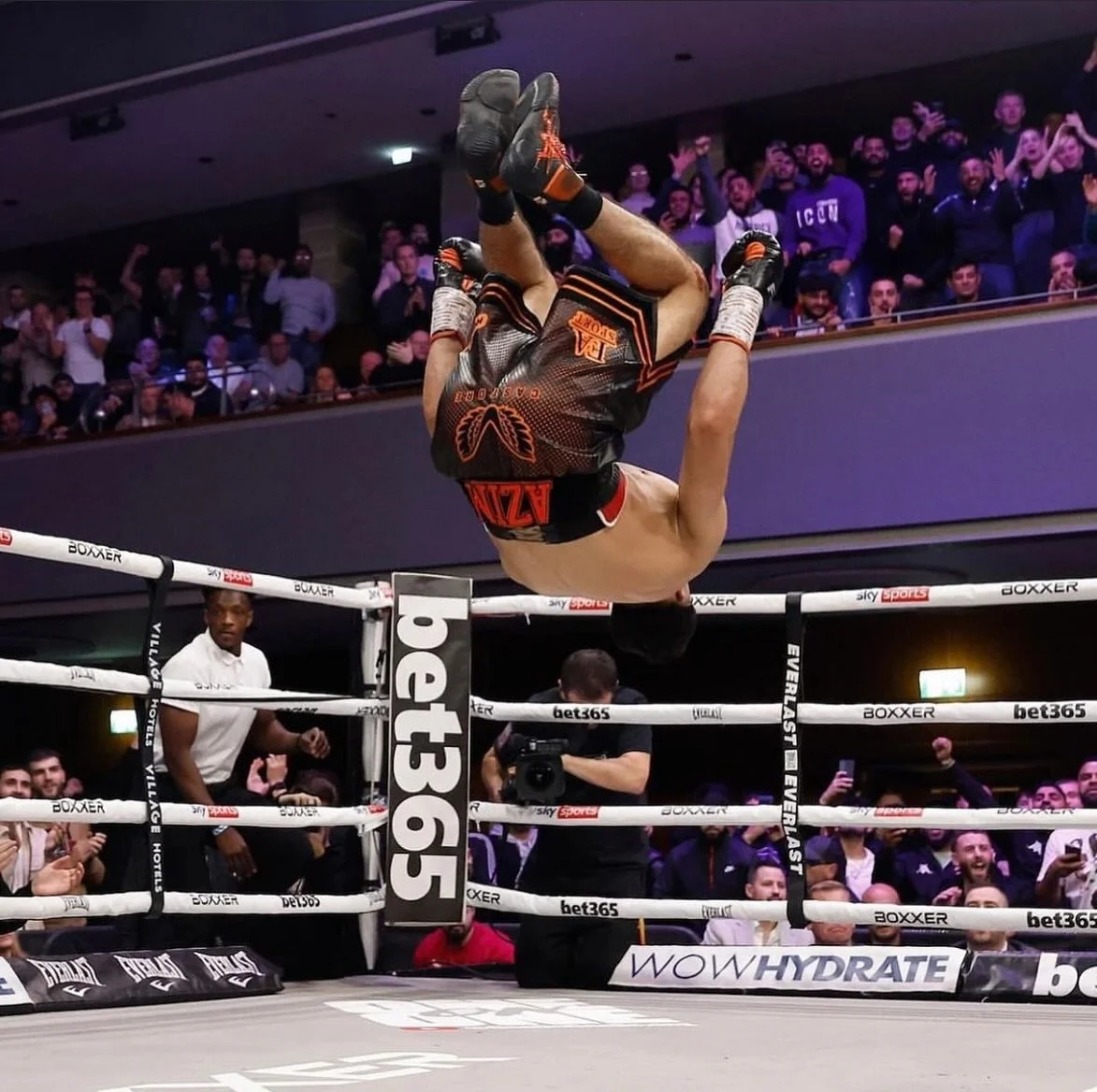 @adam.azim1 | Circa 2023
Nike Wrestling boots airbrushed in a bold orange ombr&eacute;.
Finished with a bespoke hand-crafted insignia, stitched straight into the upper and set with orange crystals.
Clean. Sharp. Built for impact.

#ArtOfWarStudio #Ad