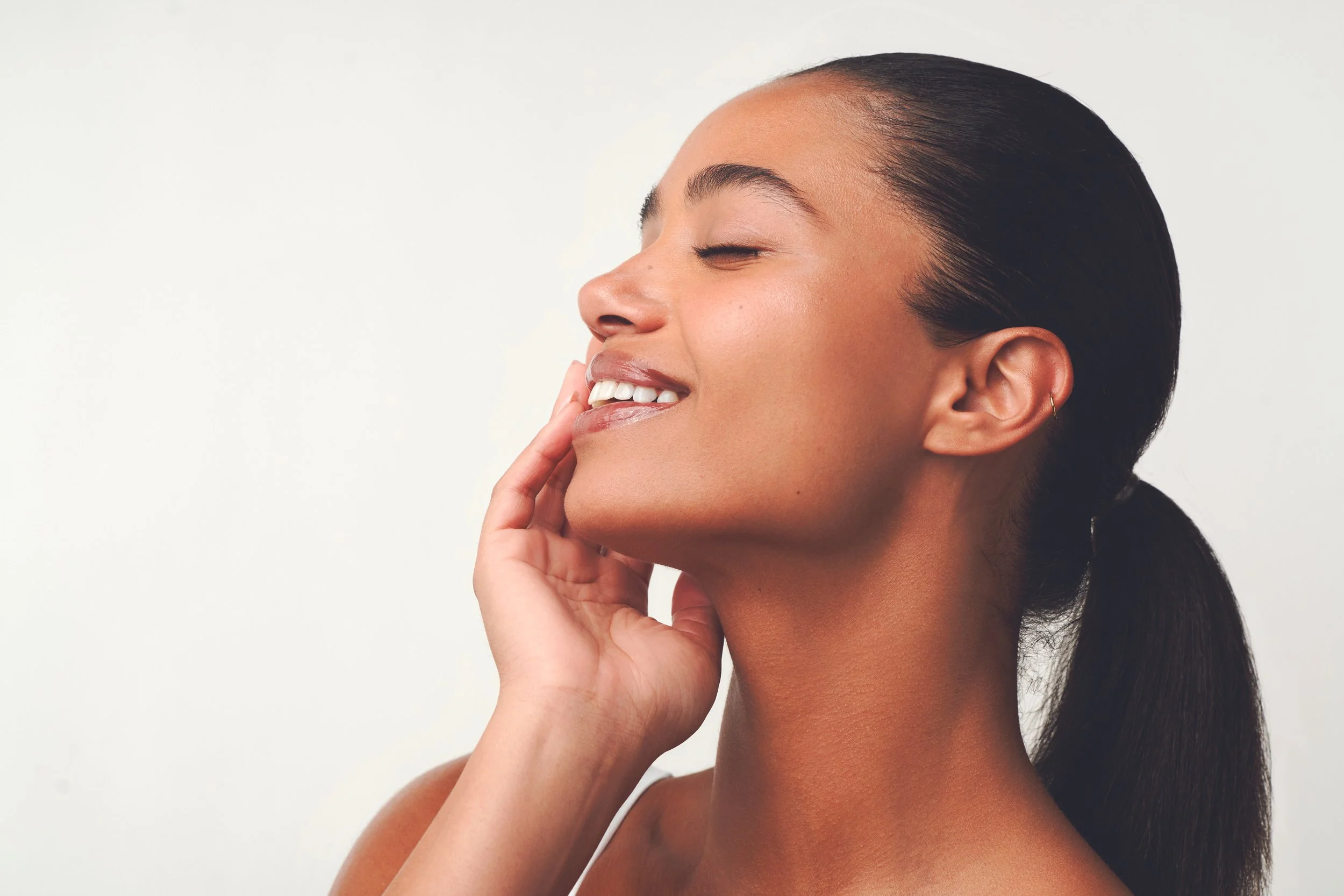 Kosmetik, Make-up, Kosmetiksalon, Kosmetikstudio, Wolbeck, Münster, Hydrafacial, The Organic Pharmacy, Face Sculpting, Lymphdrainage, Make up, Braut-Make-up, Hochzeits-Make-up, Make-up-Artist, Make up Artist, Make-up-Coaching, Green Peel