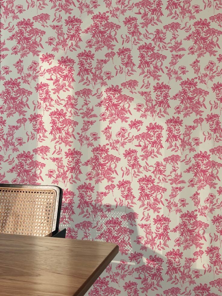 Papier peint floral style toile de Jouy