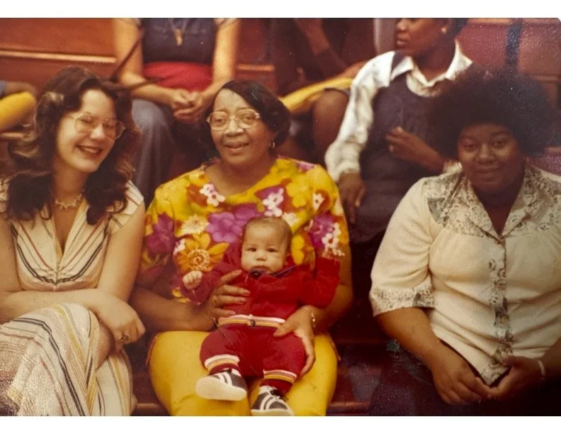 Chapter 3: The Lady in the Picture