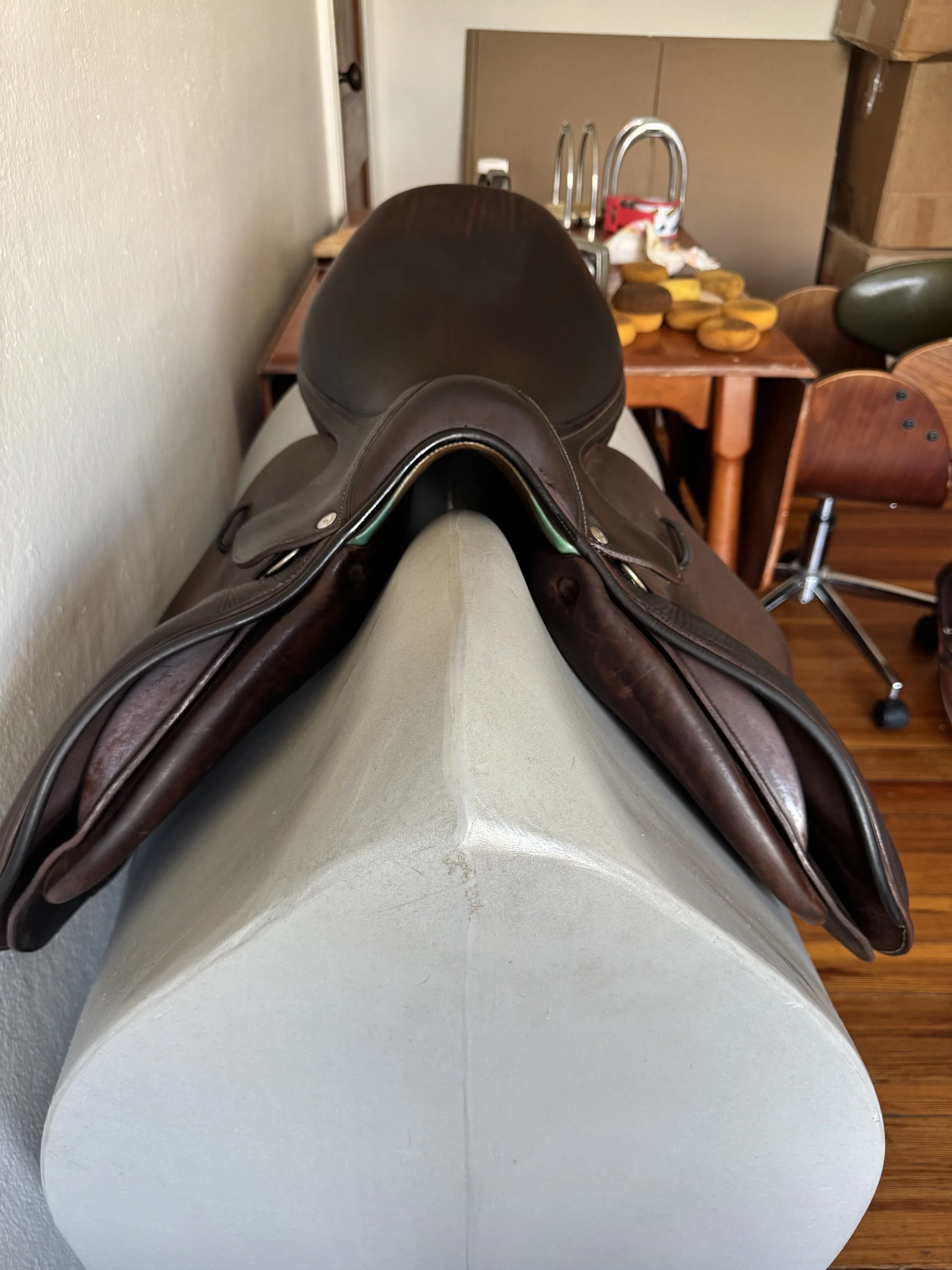 19" Voltaire Palm Beach Saddle - Panels