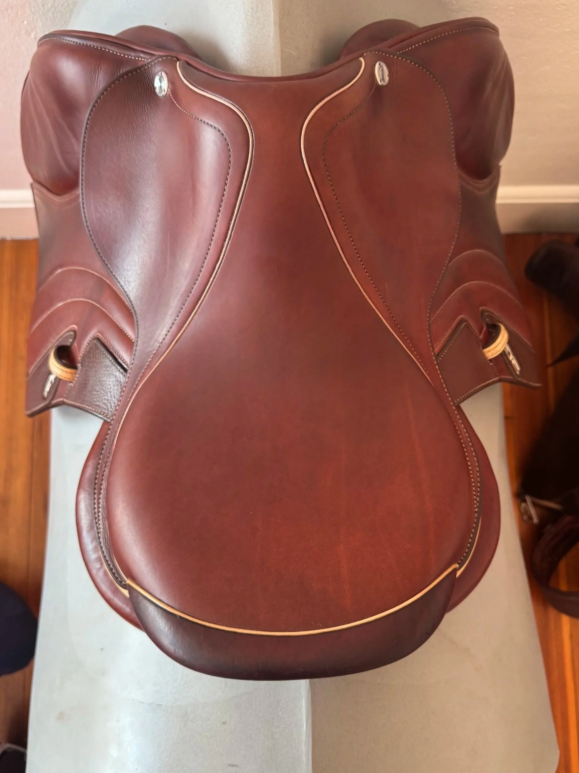 16.5" CWD SE31 Mademoiselle 2Gs Saddle - 2022 - 2L - Full Buffalo - Seat 1