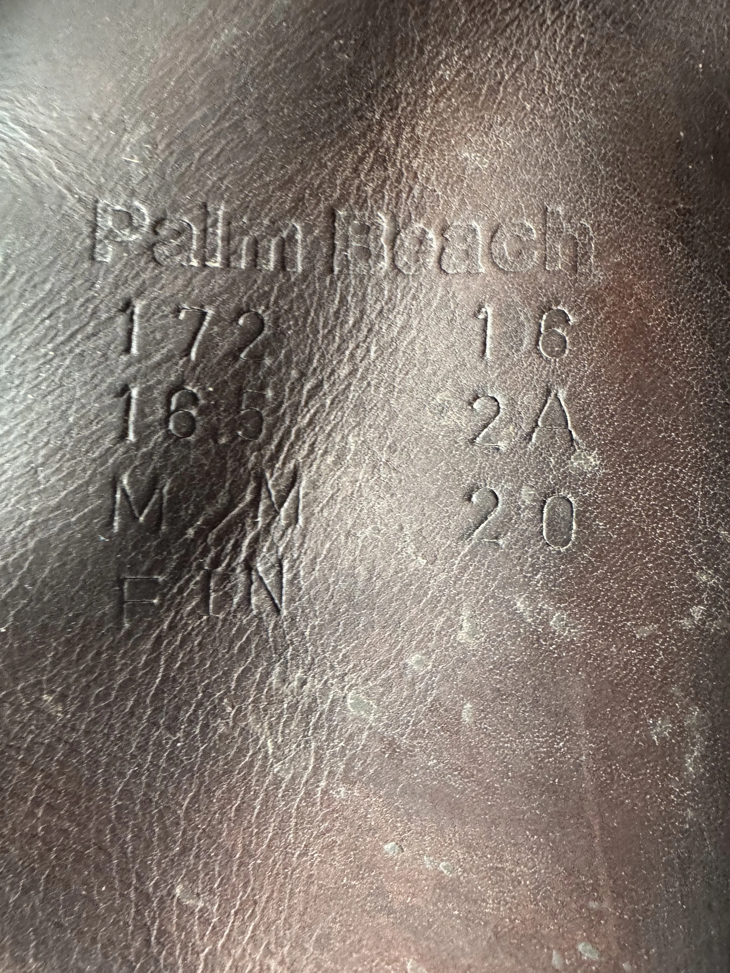 16.5" Voltaire Palm Beach Saddle 2A Full Buffalo - Serial
