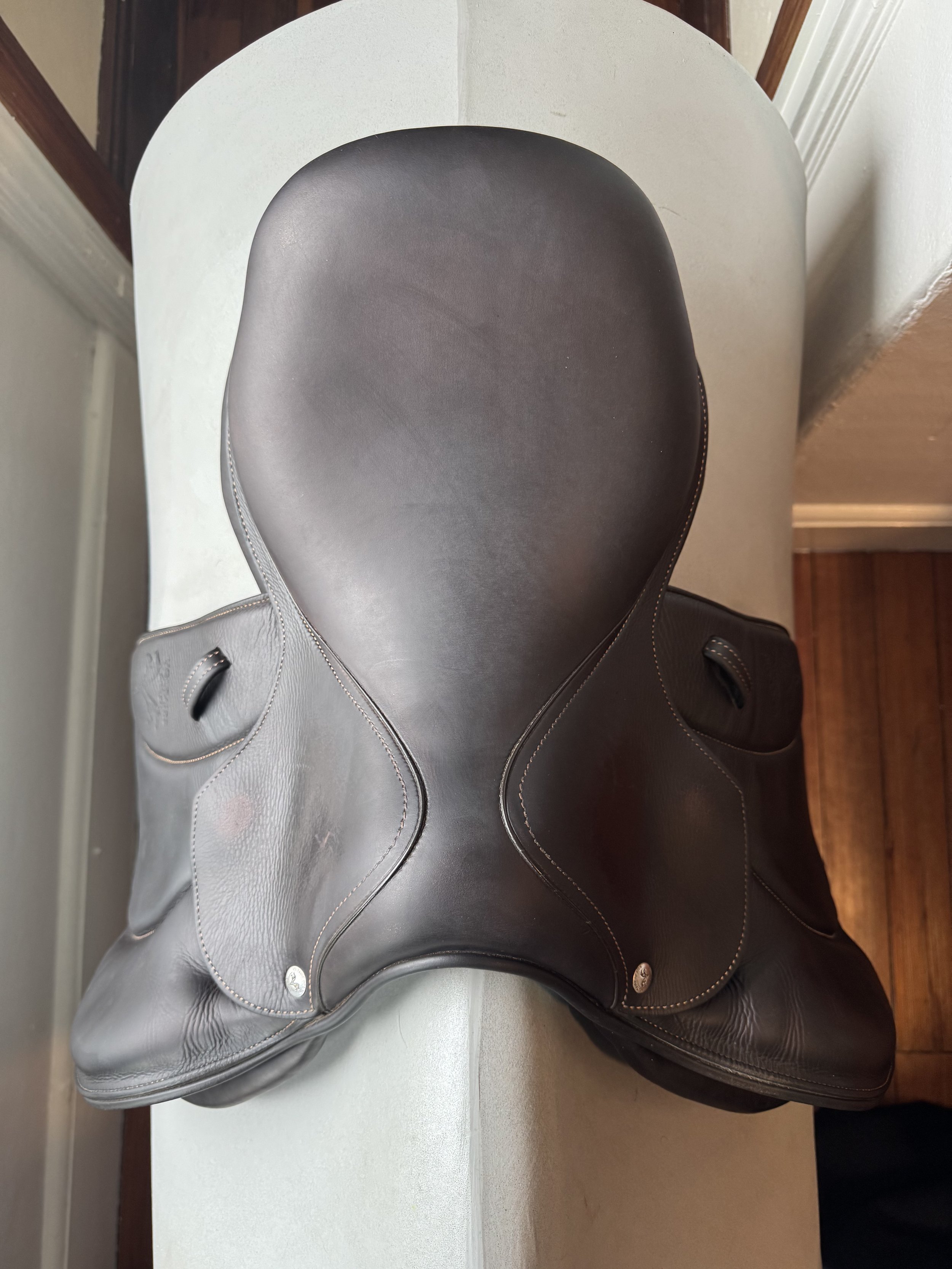 15" Voltaire Welli Saddle - Seat