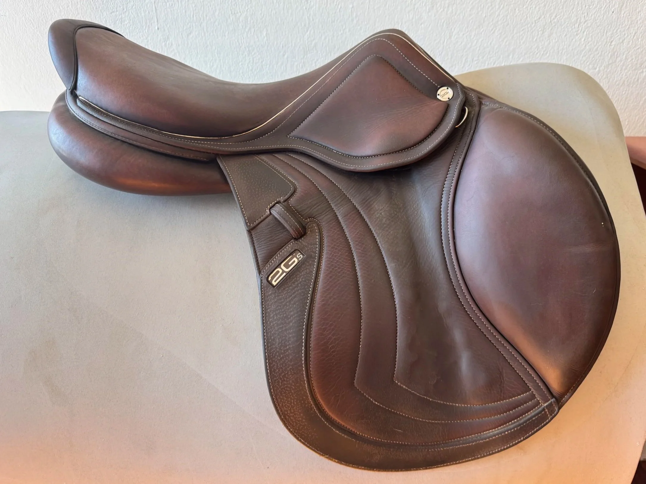 17.5" CWD SE32 Mademoiselle 2Gs Saddle - 2020 - 3C Flaps - Right View