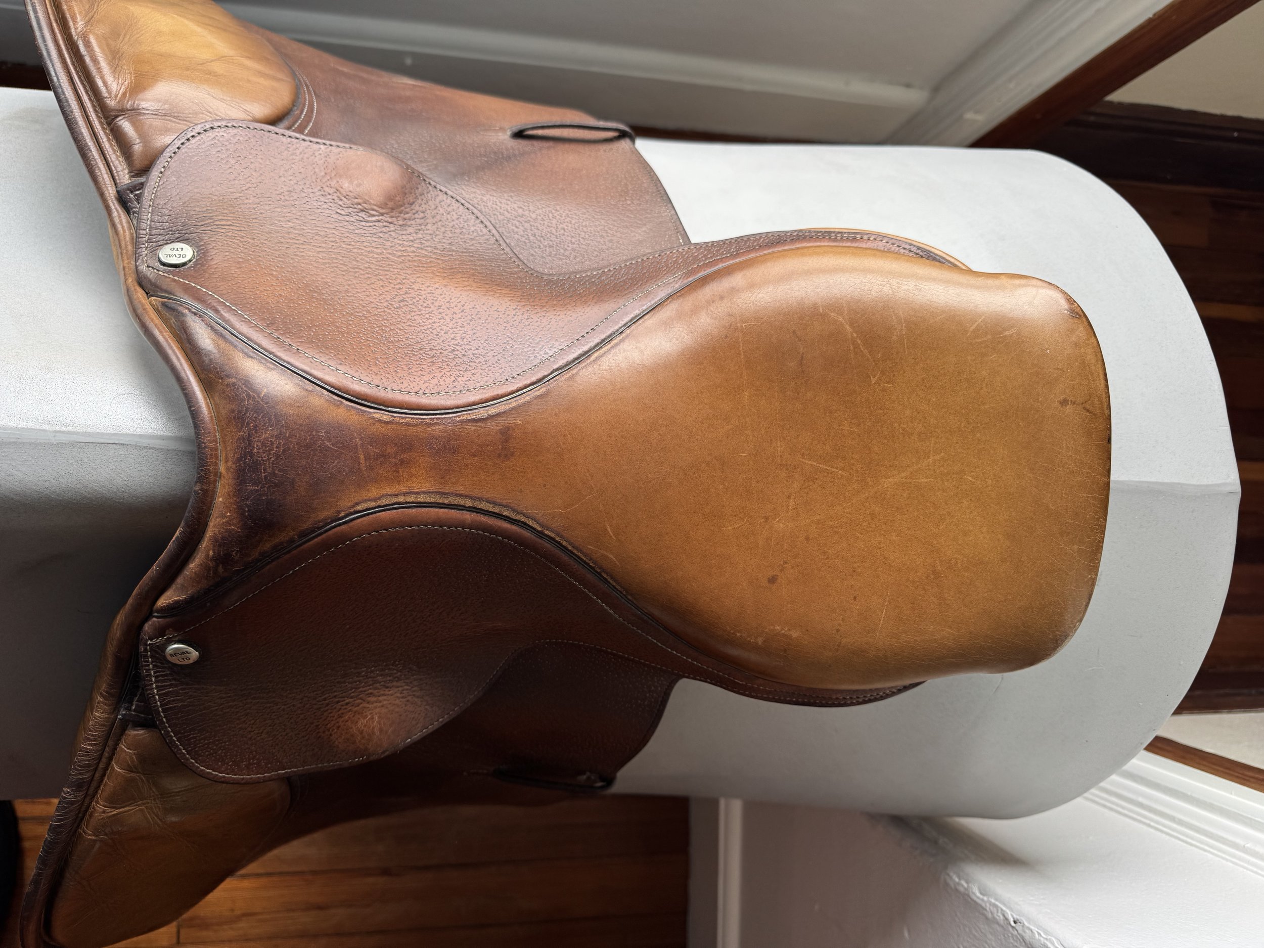 Beval Junior Saddle