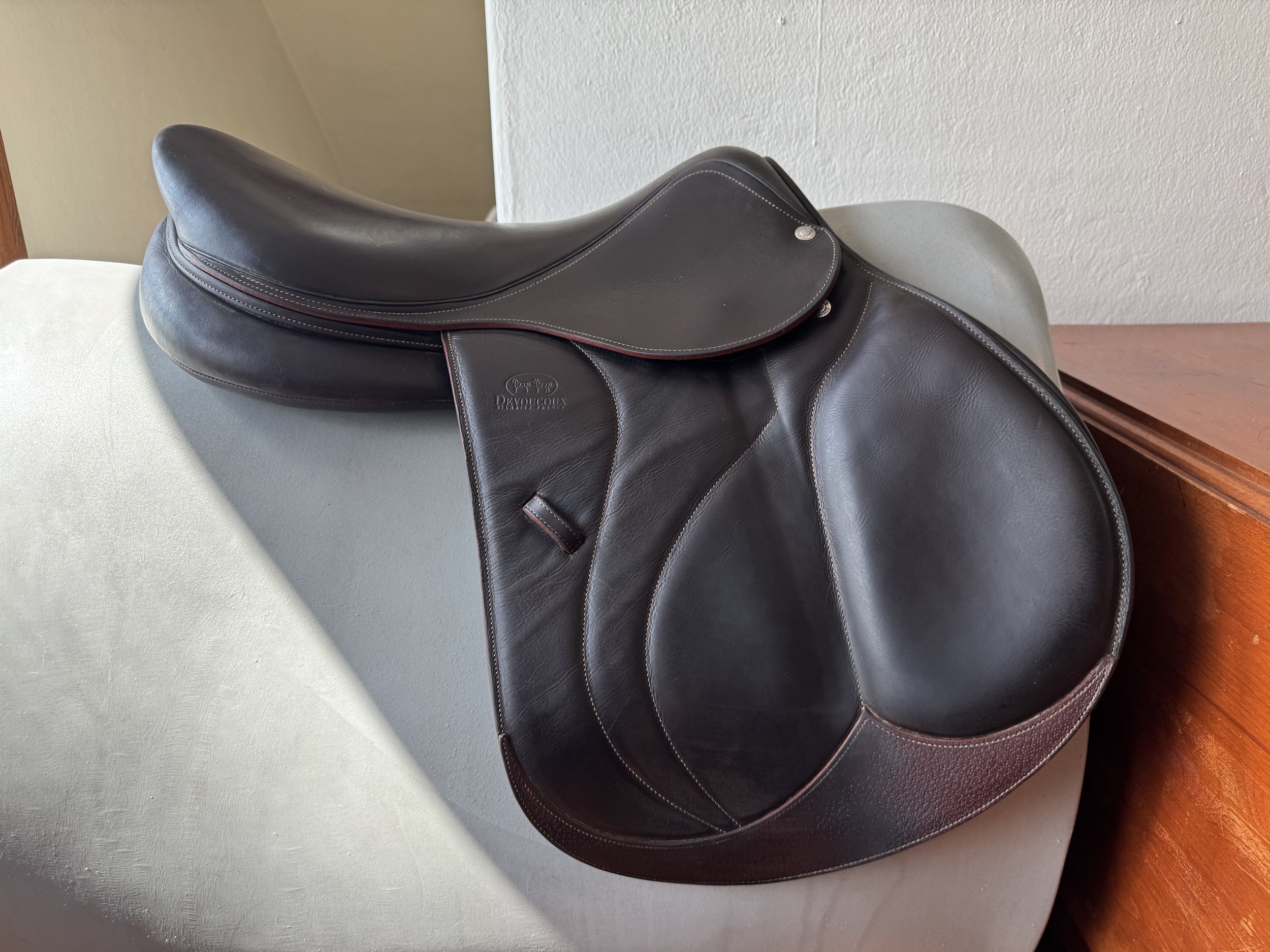 18" Devoucoux Biarritz C Saddle