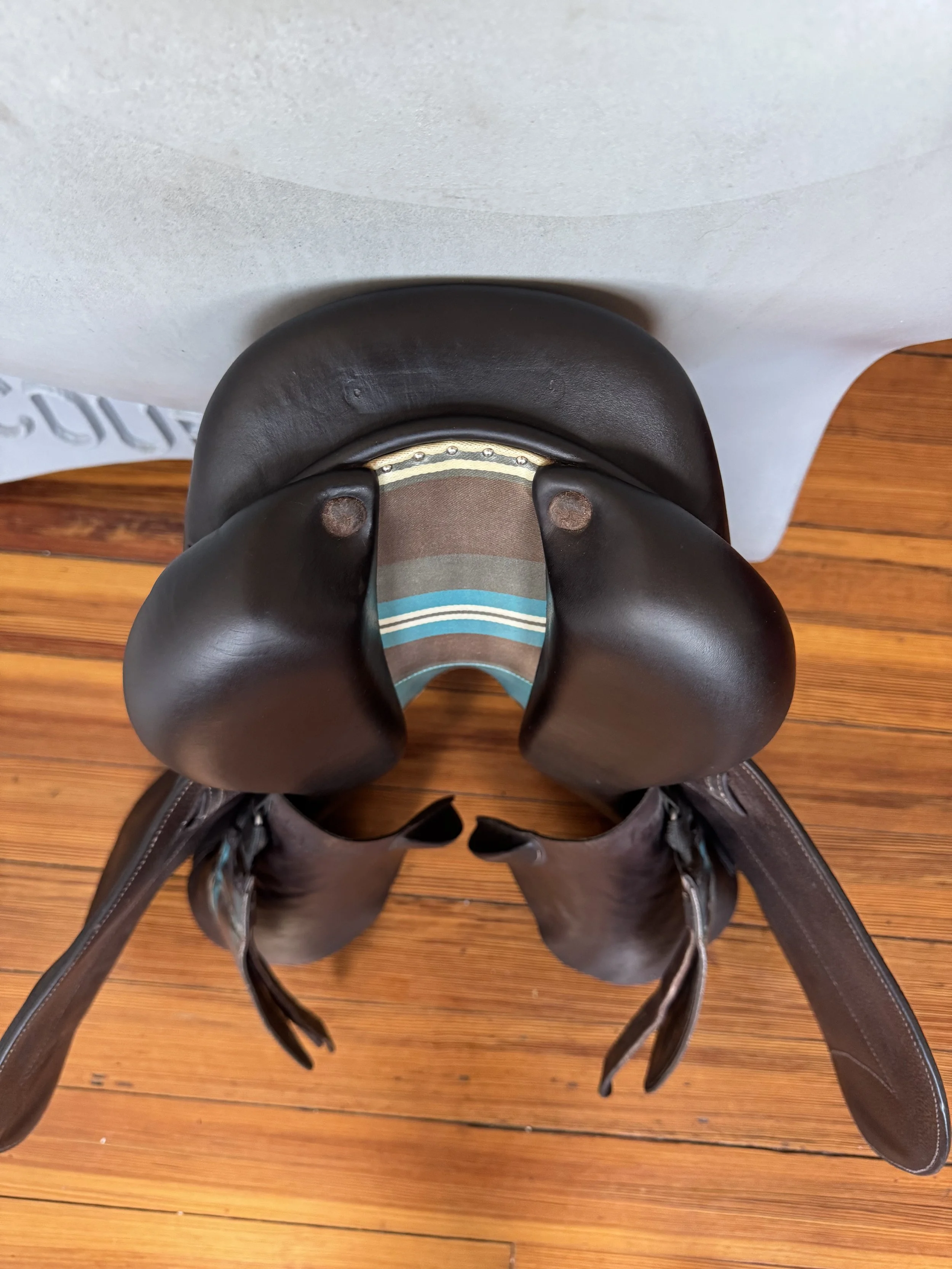 15.5" Voltaire Welli Children's / Pony Saddle - 2019 - 0A - Full Buffalo - Cantle 2