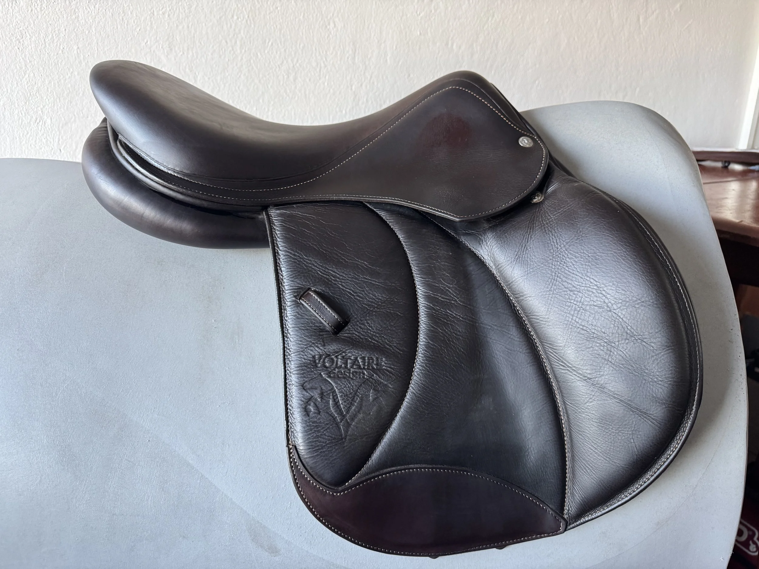 17" Voltaire Palm Beach Pro Saddle - 2019 - Full Buffalo - Right Side 3