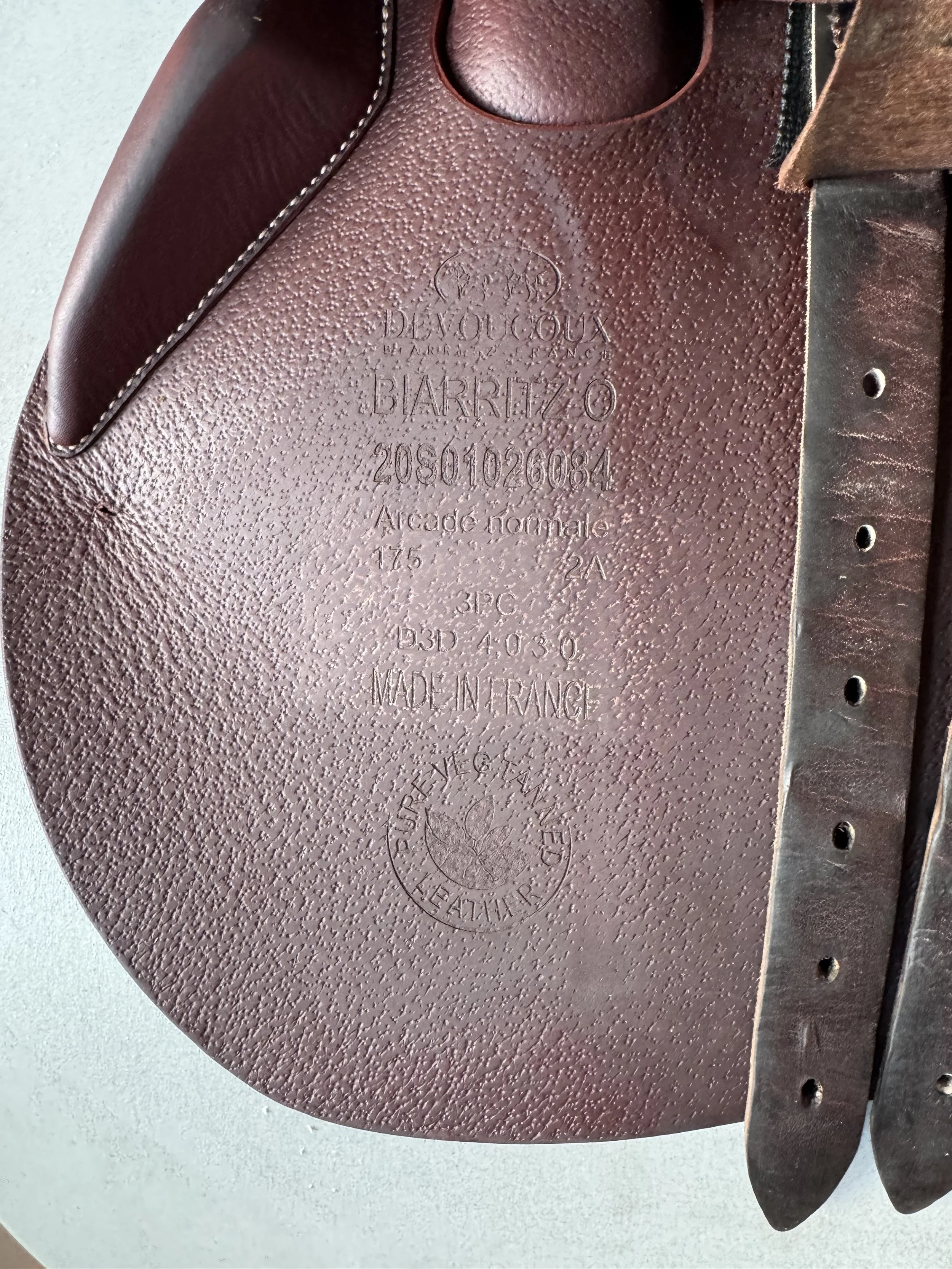 17.5" Devoucoux Biarritz O Saddle - 2020 - 2A - Full Buffalo - Serial Stamp