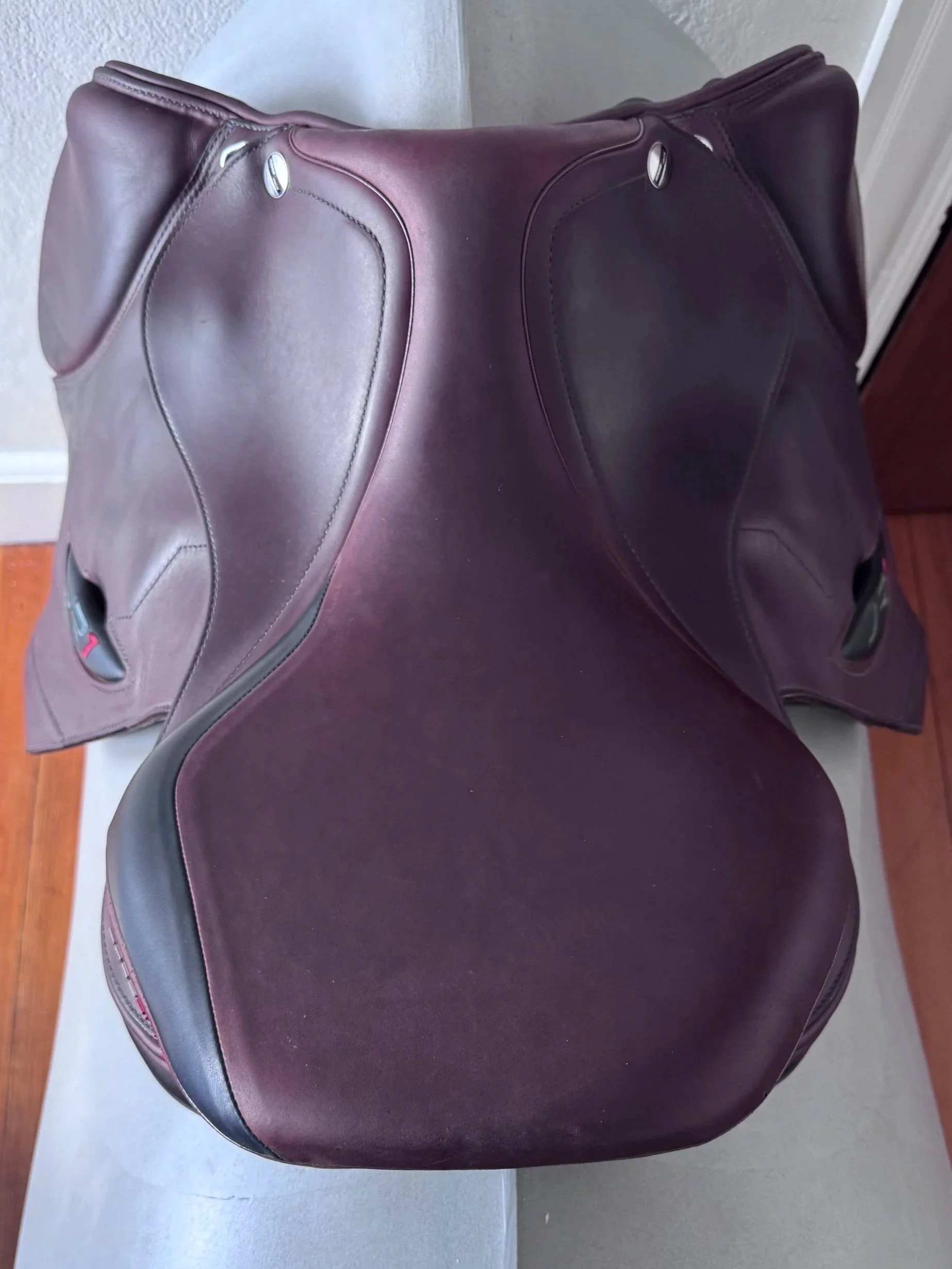 17.5" Erreplus JR1 Saddle - SL Panels - Full Bull - Wool Flocked & Fully Adjustable - Seat 3