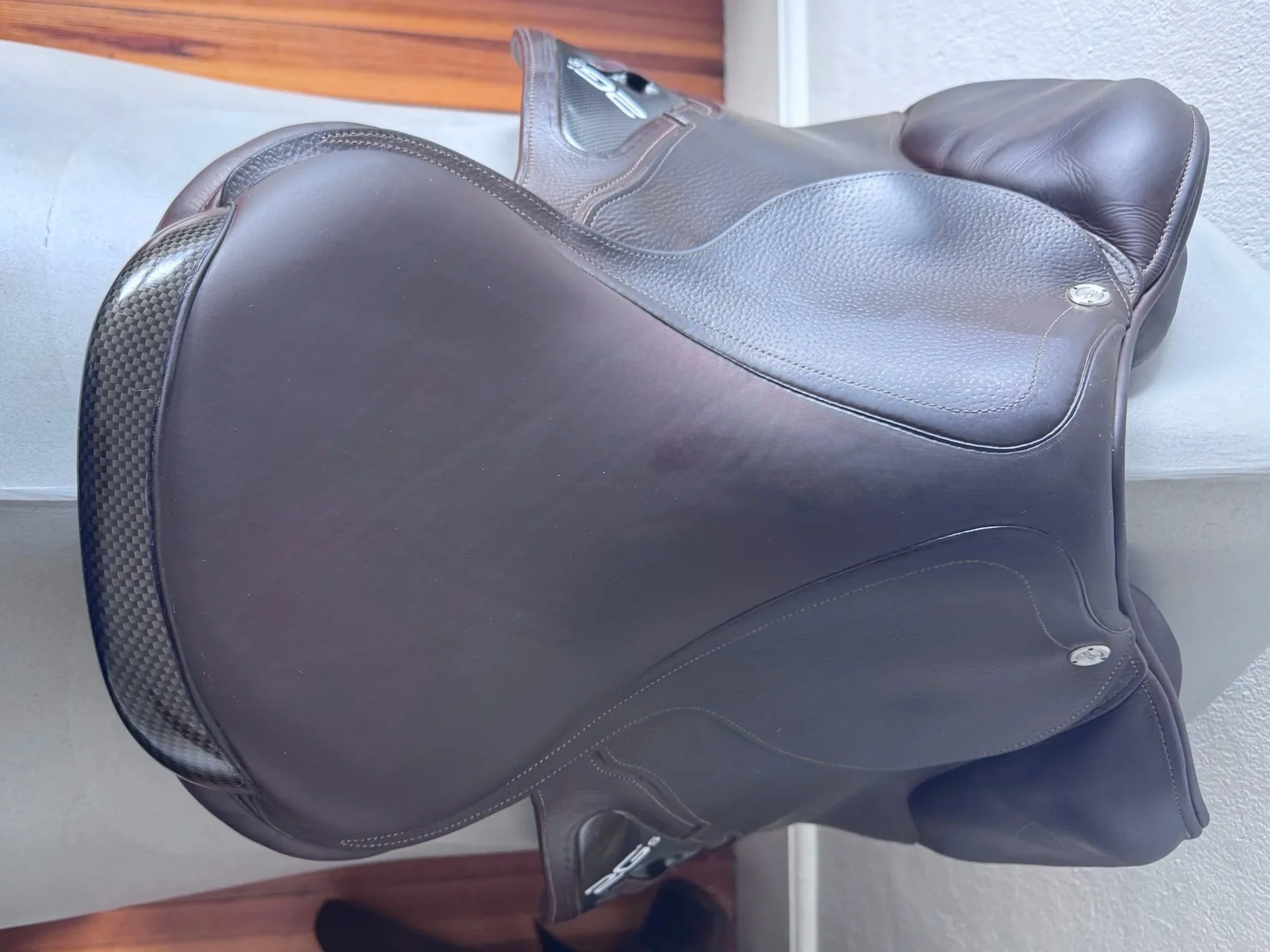 17" CWD SE25 2Gs Saddle - 2018 - 2C - Grain / Buffalo - MINT - Seat 2