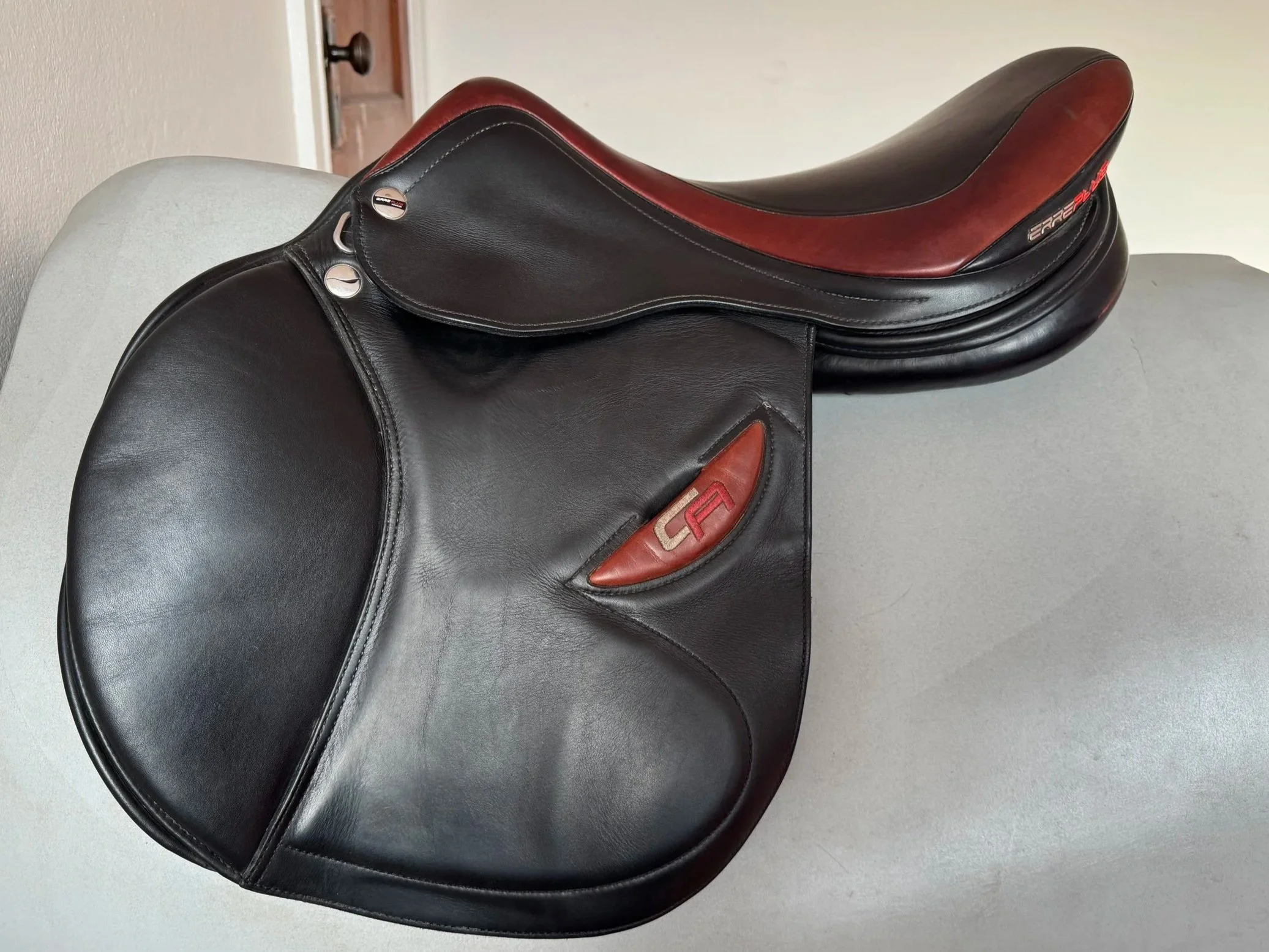17.5" Erreplus CA Saddle - 2019 - Wool Flocked - Adjustable - Left View 3