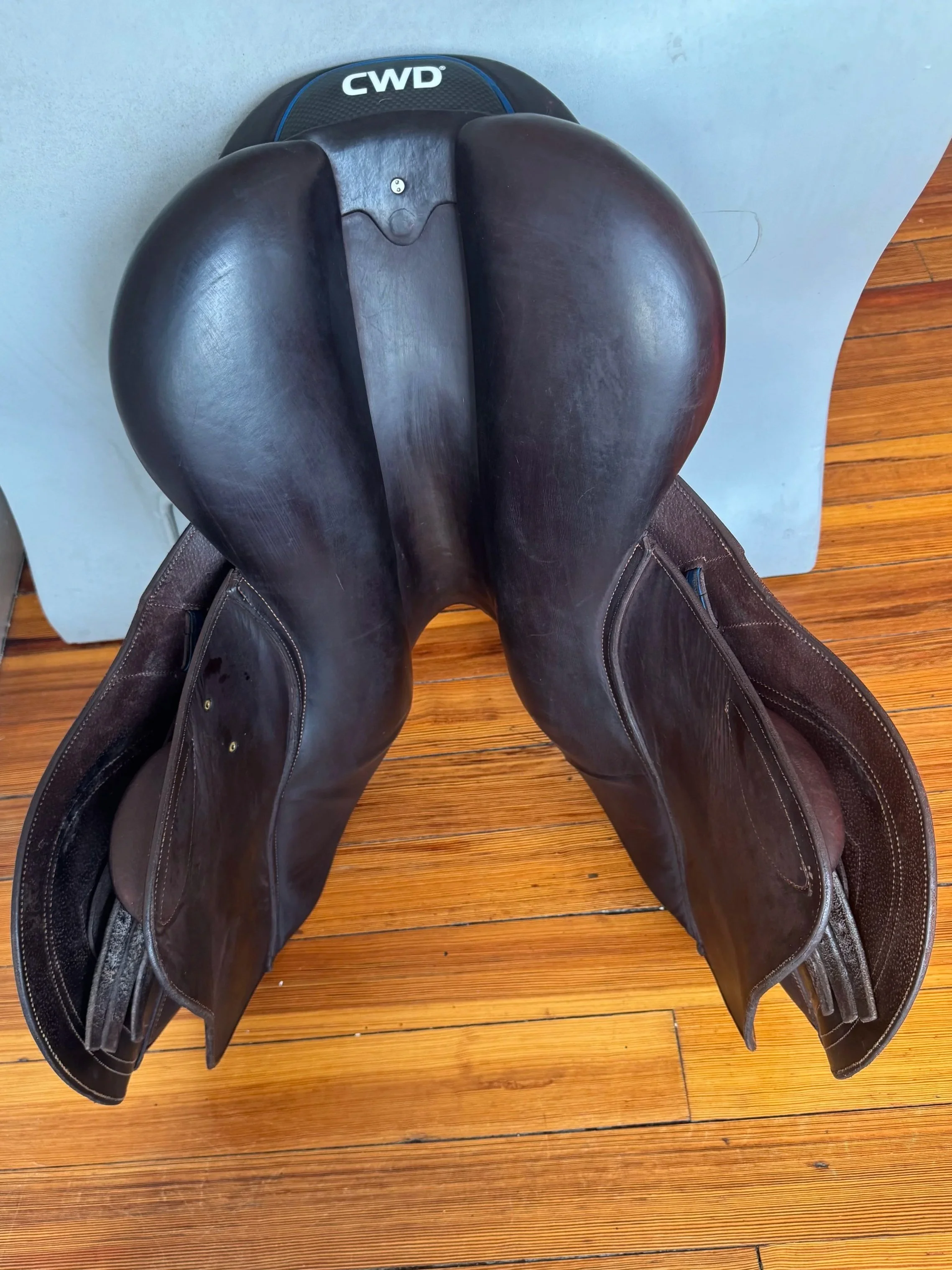 17.5" CWD SE32 Mamdemoiselle 2Gs Saddle - 2019 - 3C - Full Buffalo - Tree