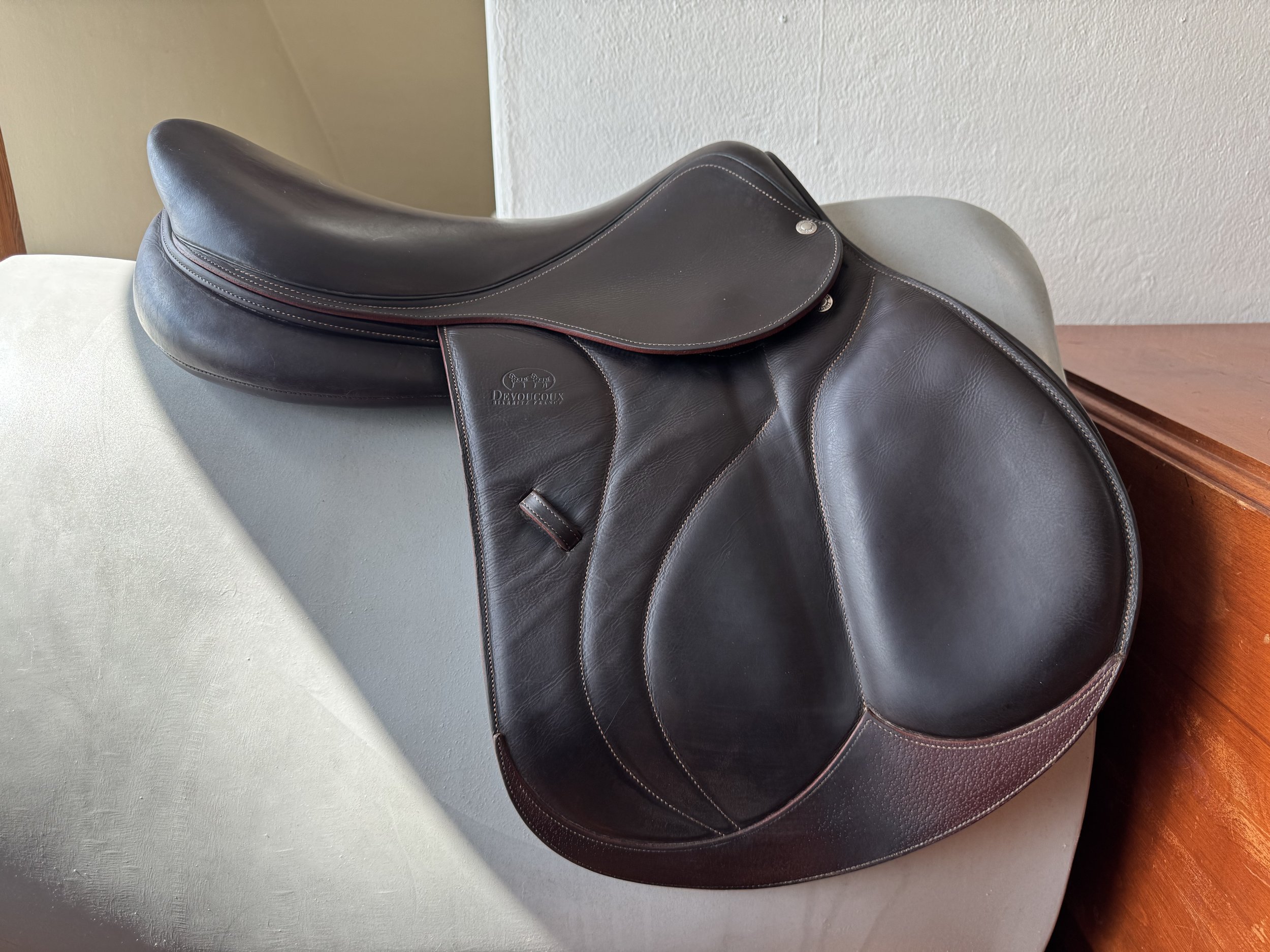 18" Devoucoux Biarritz C Saddle