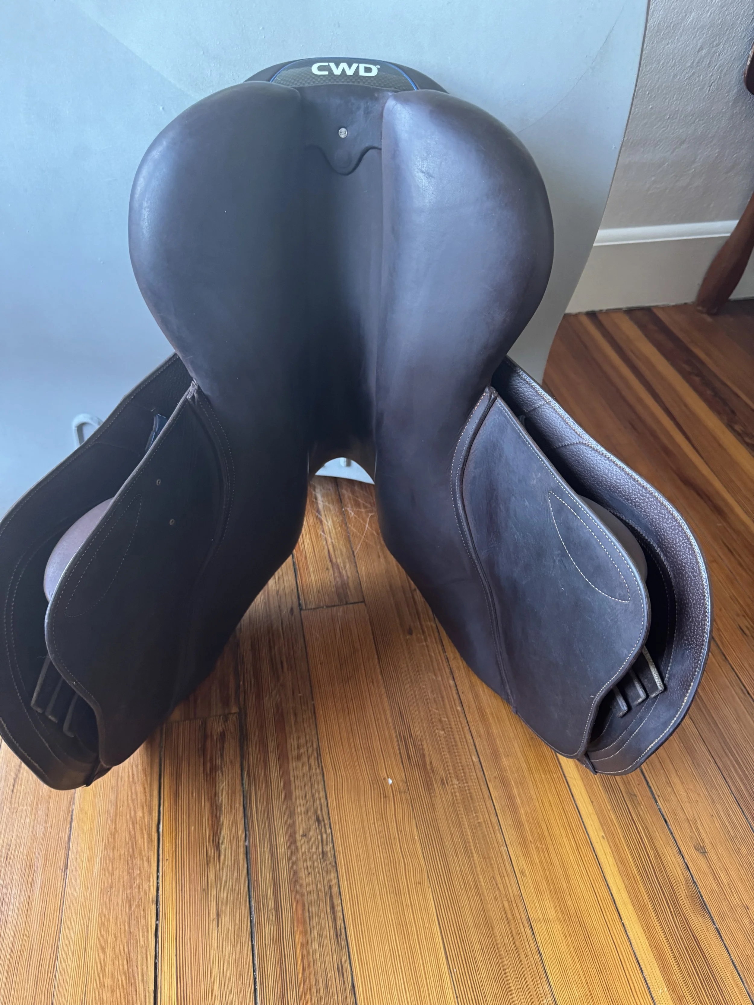 17.5" CWD Mademoiselle 2Gs Underside