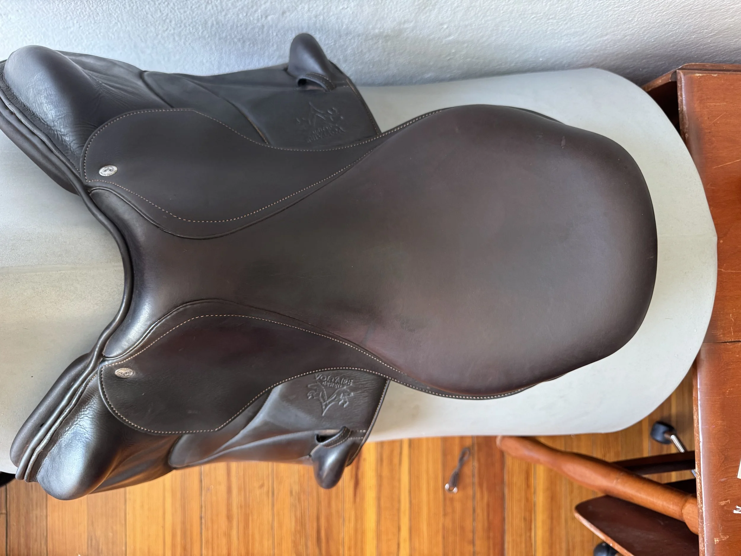 17" Voltaire Lexington Monoflap Saddle - 2019 - Full Buffalo - Seat 1