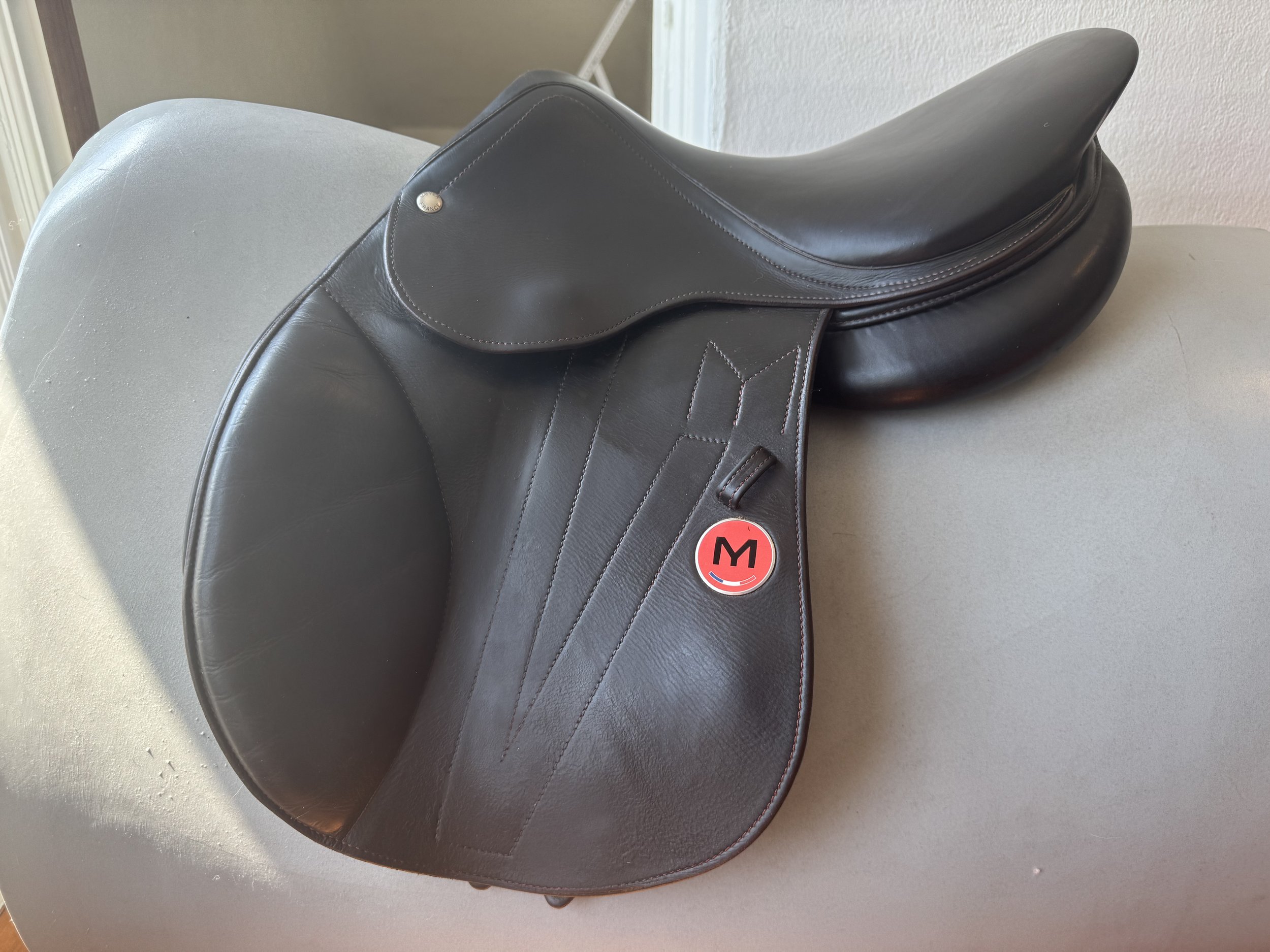 16" Meyer Zephyr Saddle