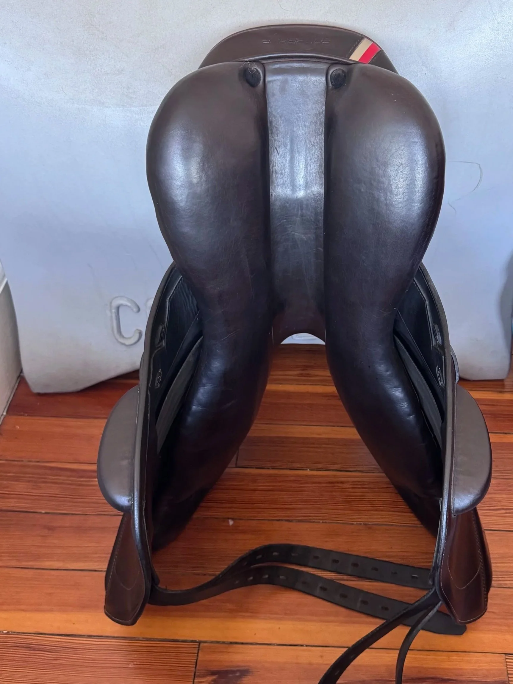 18" Erreplus EM Monoflap Saddle - 2021 - WOOL FLOCKED & Fully Adjustable - Panels 2