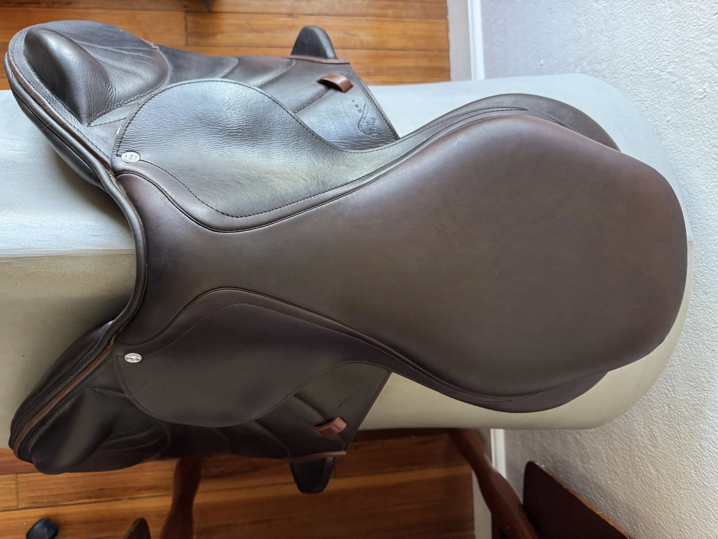 18" Antares Contact Monoflap Saddle - 2022 - 3AB - Full Buffalo - Seat