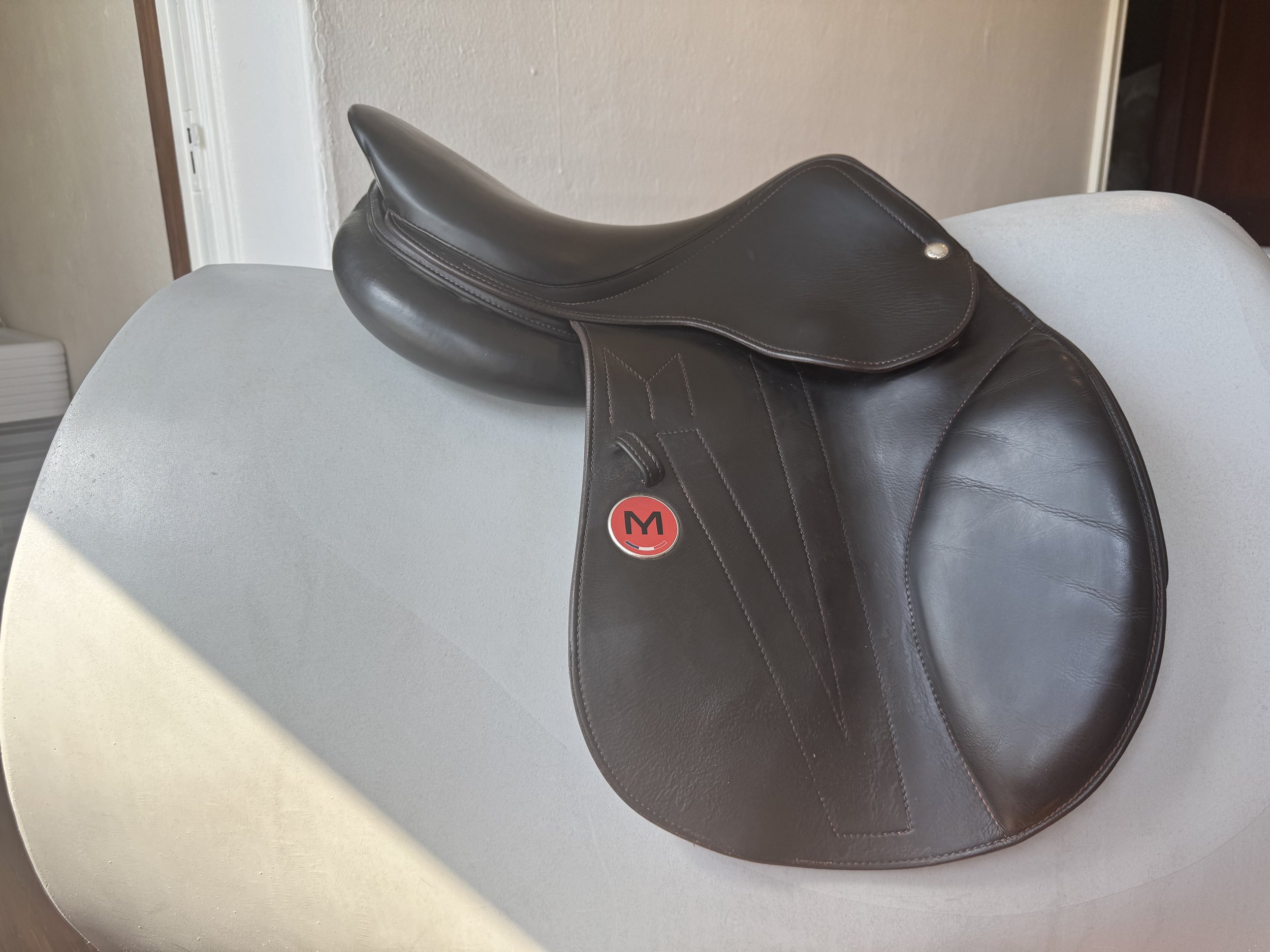 16" Meyer Zephyr Saddle