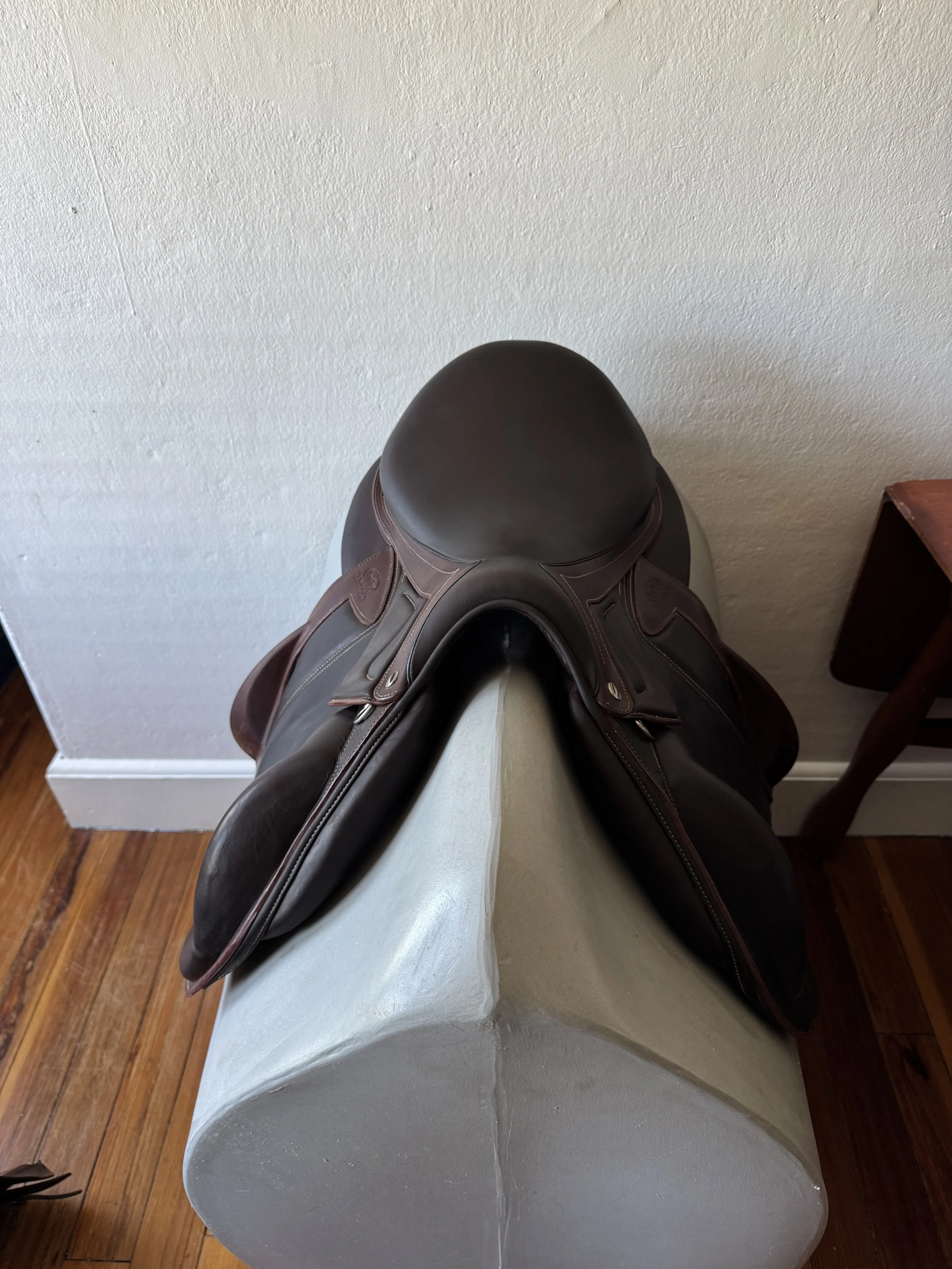 17.5" Devoucoux Chiberta Lab Saddle - 2020 - 3AR - Seat
