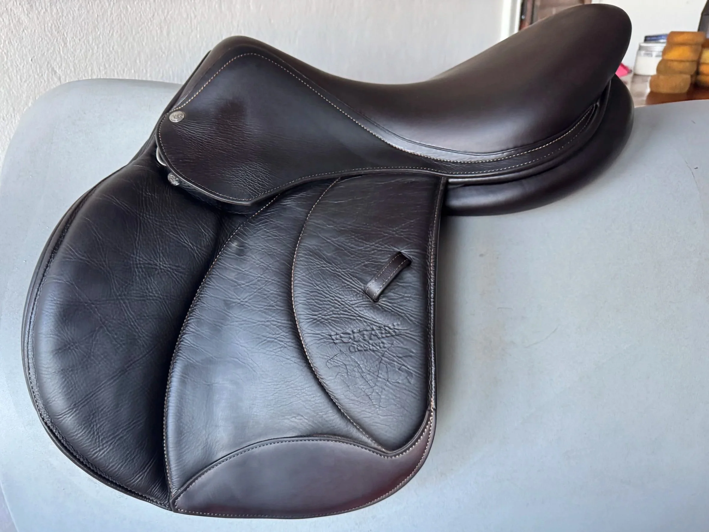 17" Voltaire Palm Beach Pro Saddle - 2019 - Full Buffalo - Left Side 1