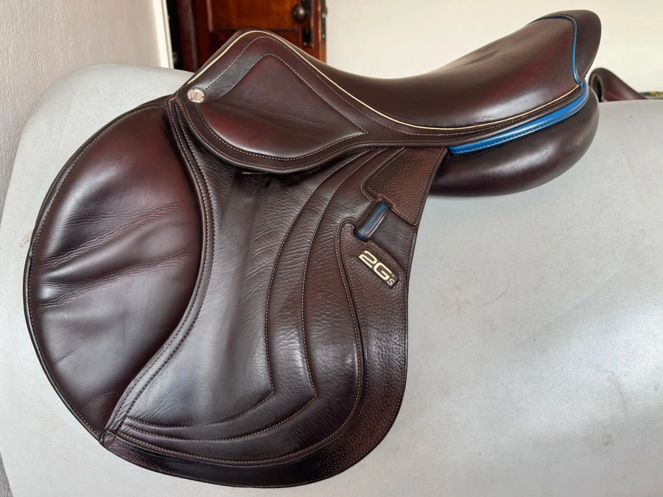 17.5" CWD SE32 Mamdemoiselle 2Gs Saddle - 2019 - 3C - Full Buffalo - Left View 3