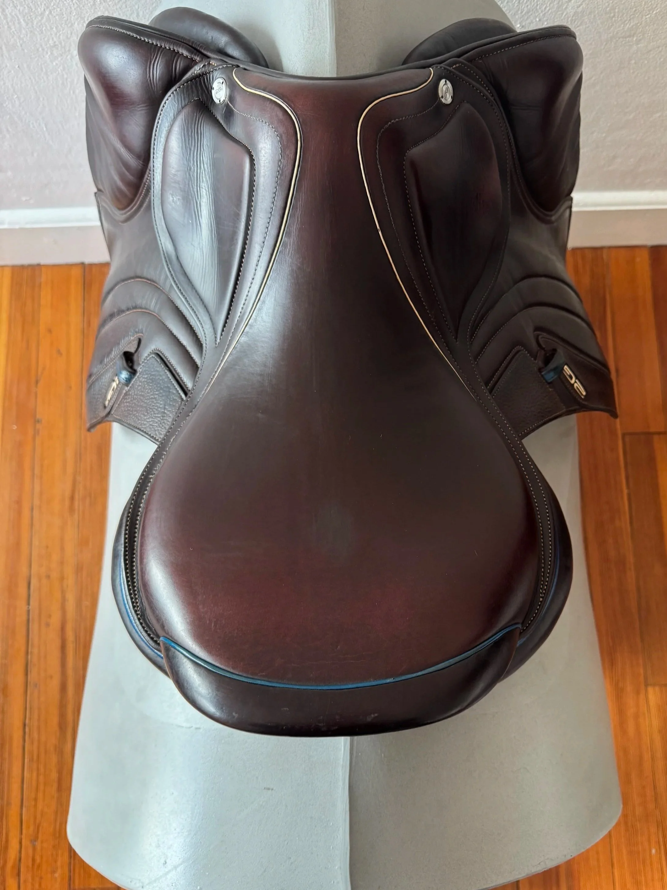 17.5" CWD SE32 Mamdemoiselle 2Gs Saddle - 2019 - 3C - Full Buffalo - Seat 1