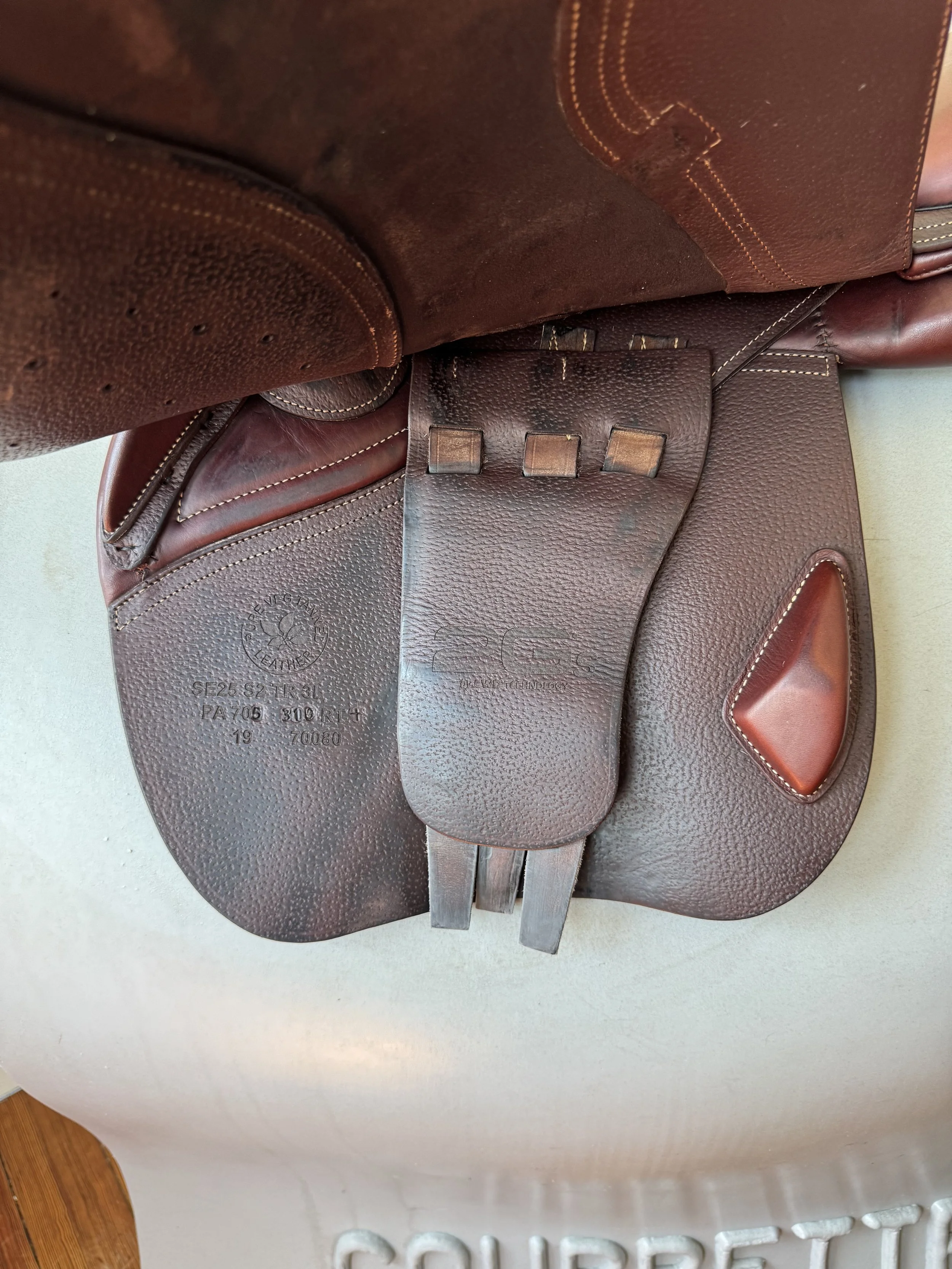 17.5" CWD Hunter 2Gs Saddle - Left Underflap