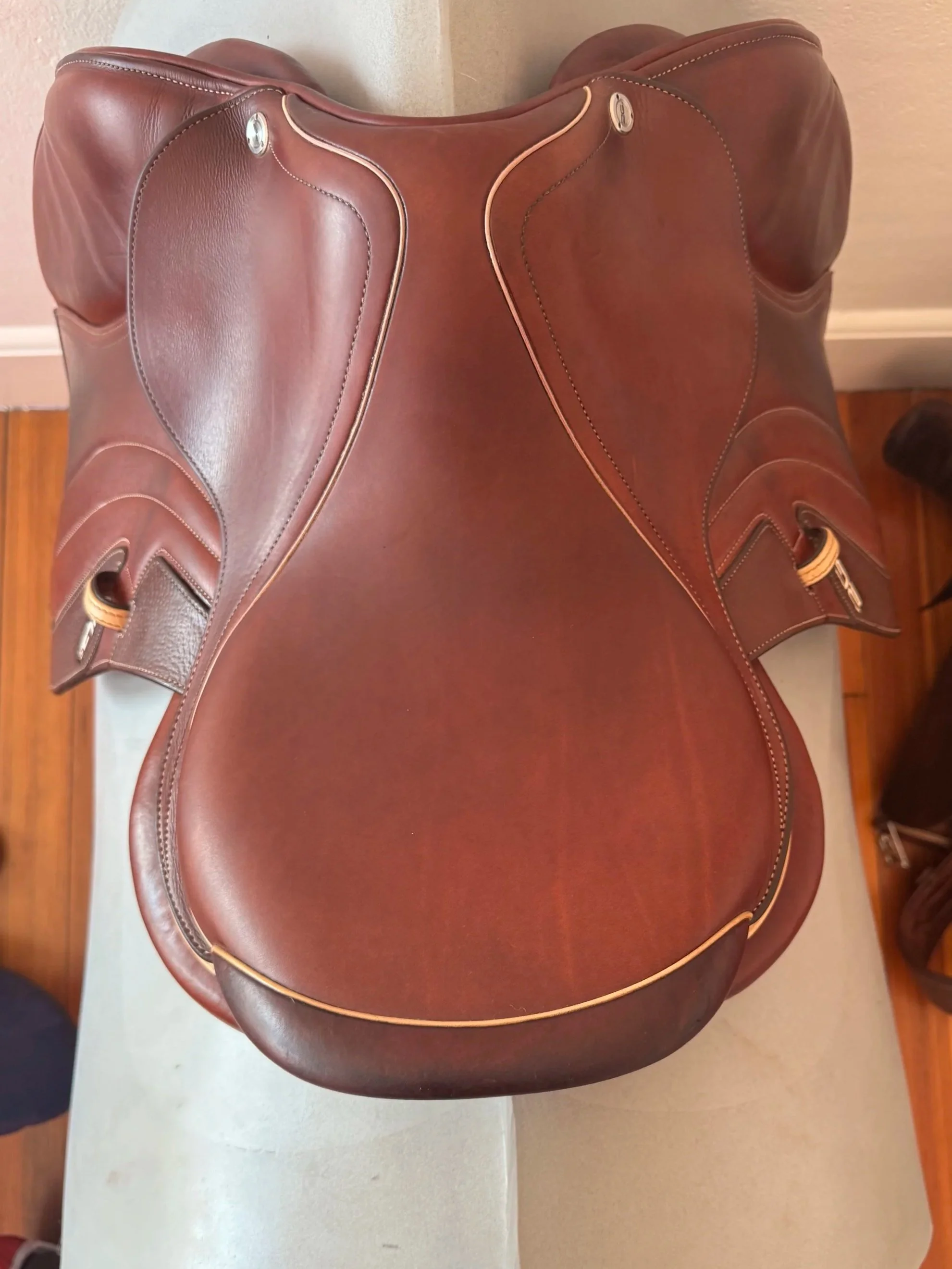 16.5" CWD SE31 Mademoiselle 2Gs Saddle - 2022 - 2L - Full Buffalo - Seat 2
