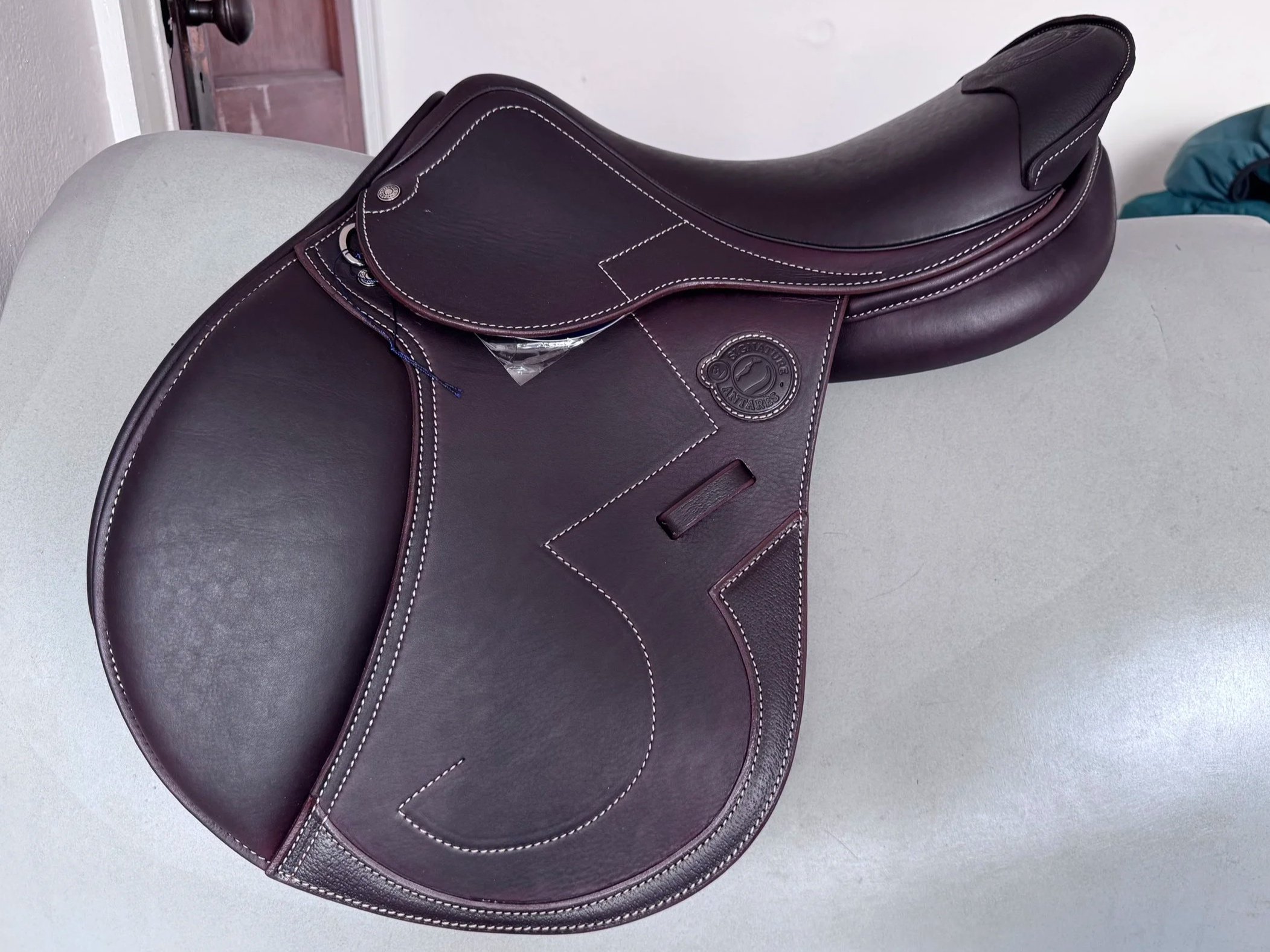 17" Antares Signature Saddle - 2025 - 2N - A01 - Full Calf - NEW - Left View 5