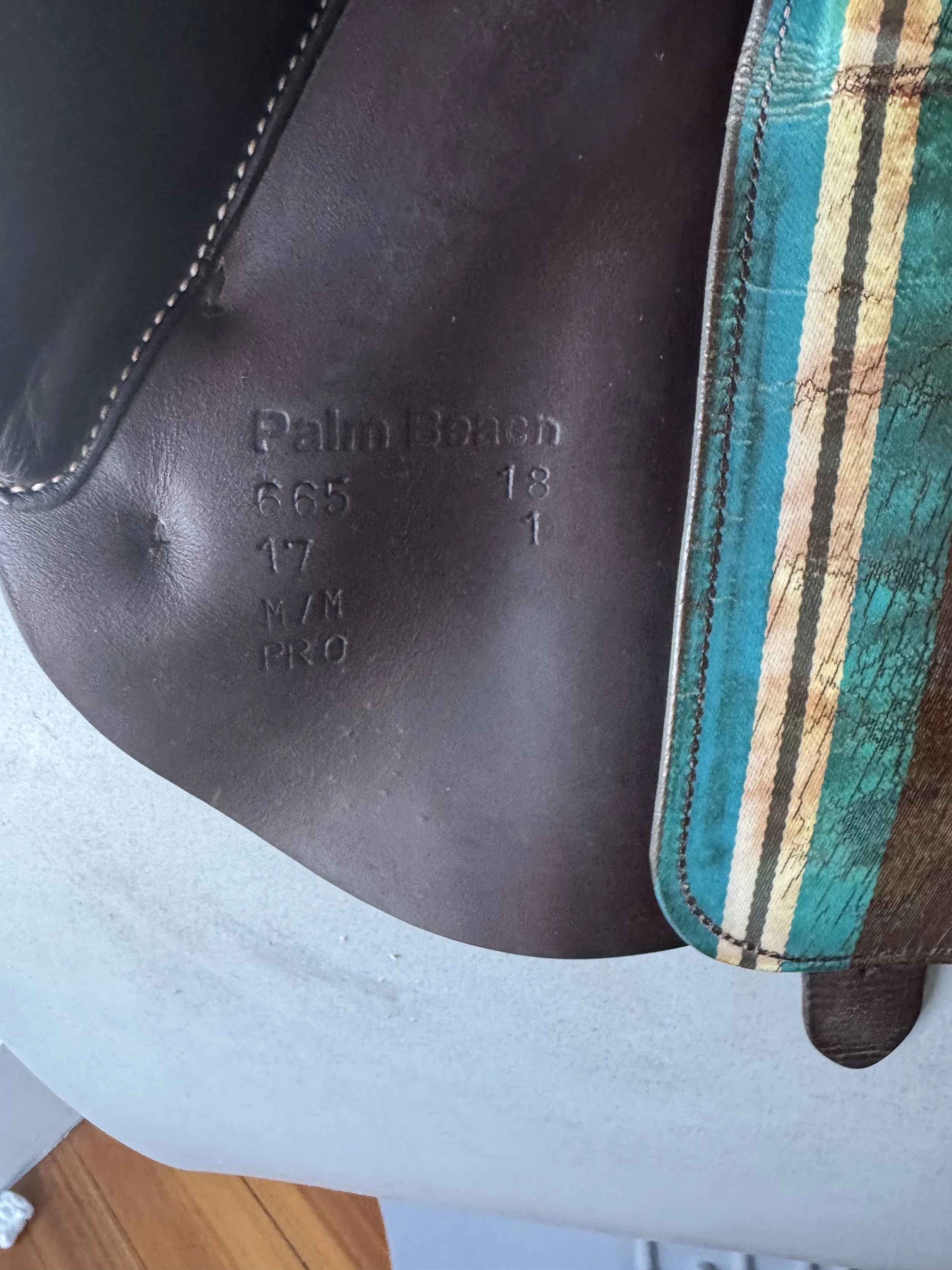 17" Voltaire Palm Beach Pro Saddle - 2019 - Full Buffalo - Serial Stamp