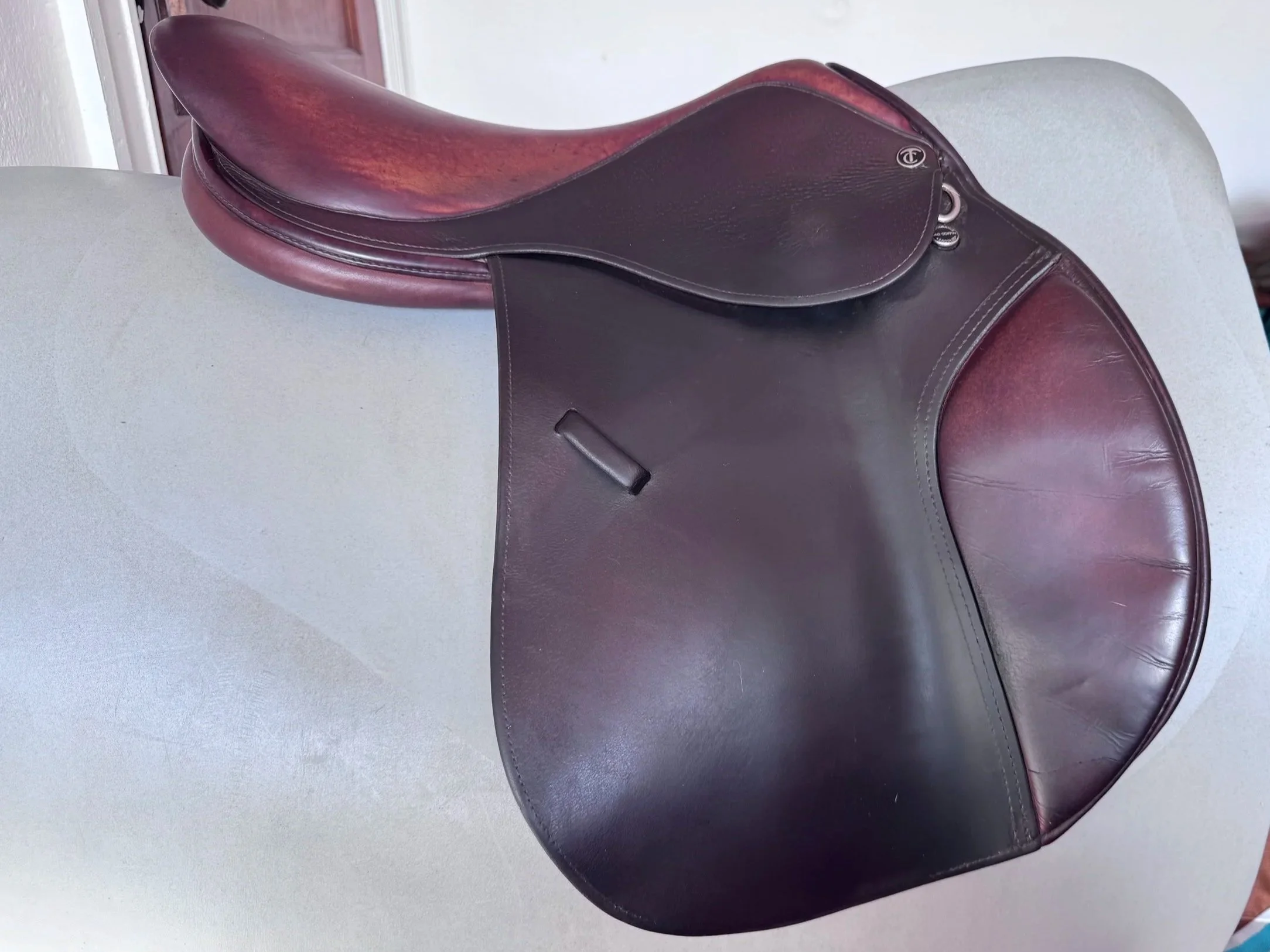 17.5" Tad Coffin A5 SmartRide Saddle - Grain / Calf - Gorgeous Panels - Right View 5
