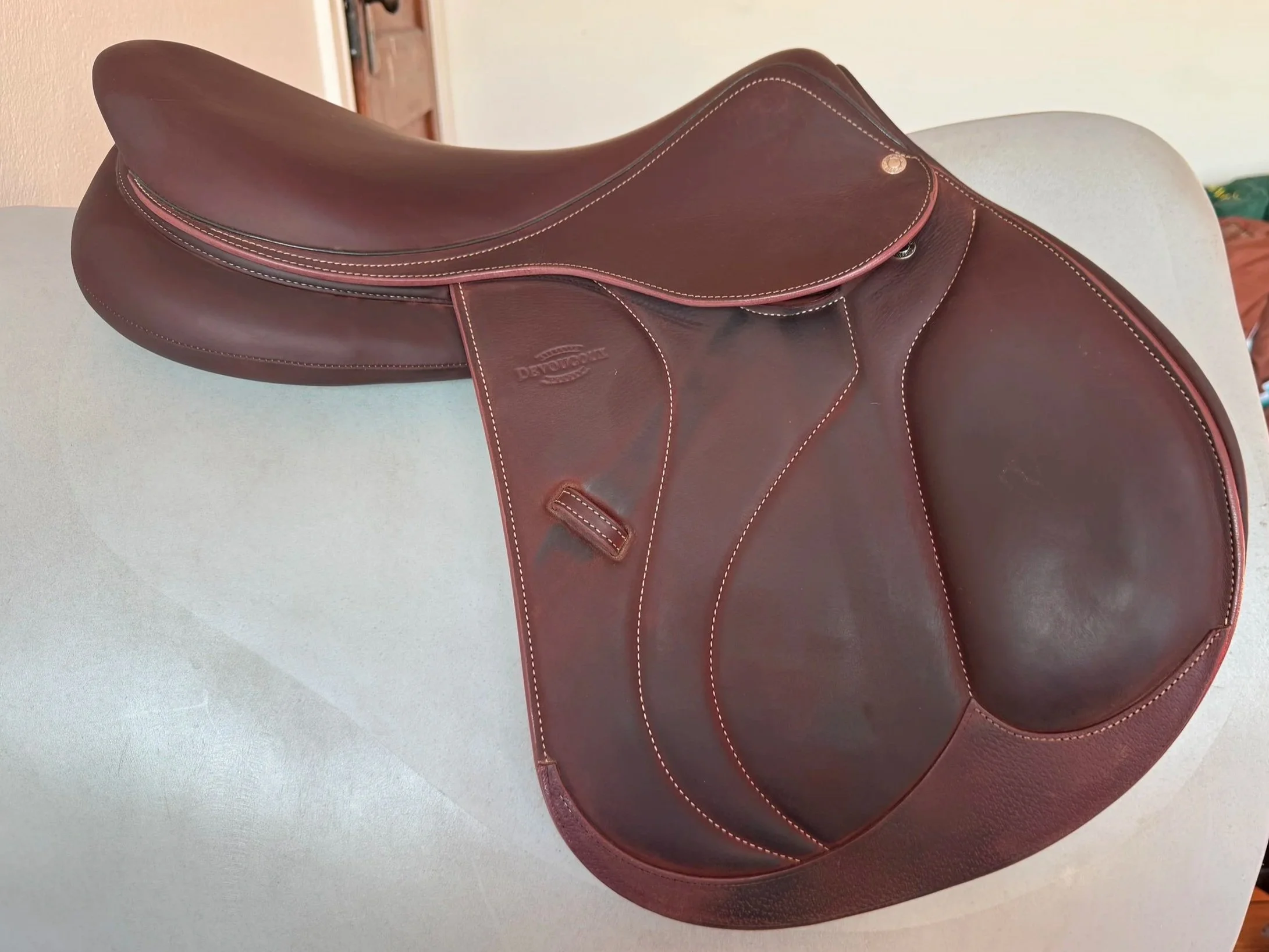 18" Devoucoux Biarritz O Saddle - 2023 - 2A - MINT - LIKE NEW - Right View 1