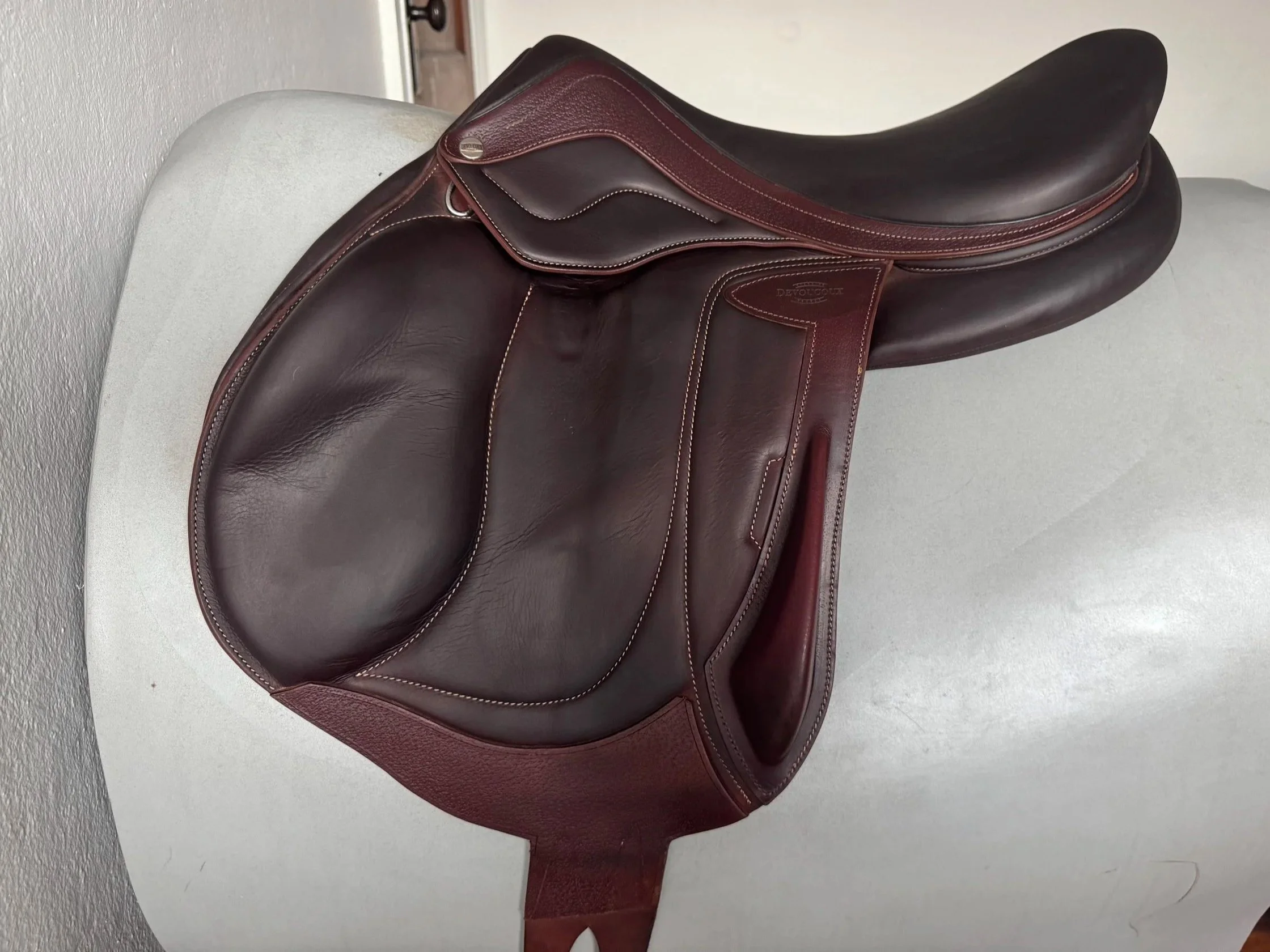 18" Devoucoux Chiberta Lab Monoflap Saddle - 2024 - 3AR - Full Buffalo - MINT - Left View 2