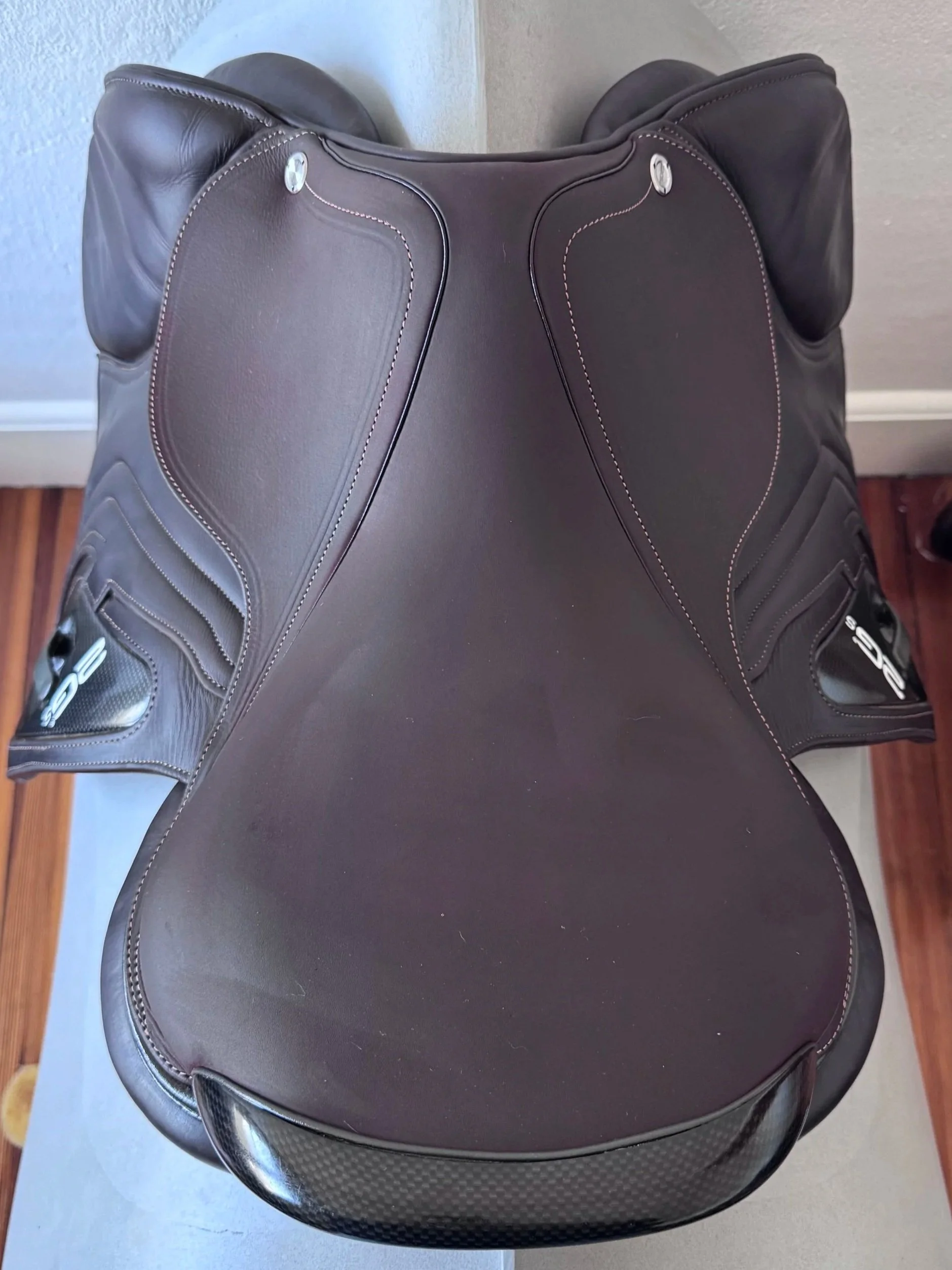 17" CWD SE25 2Gs Saddle - 2021 - 2C - Full Buffalo  - Seat 4