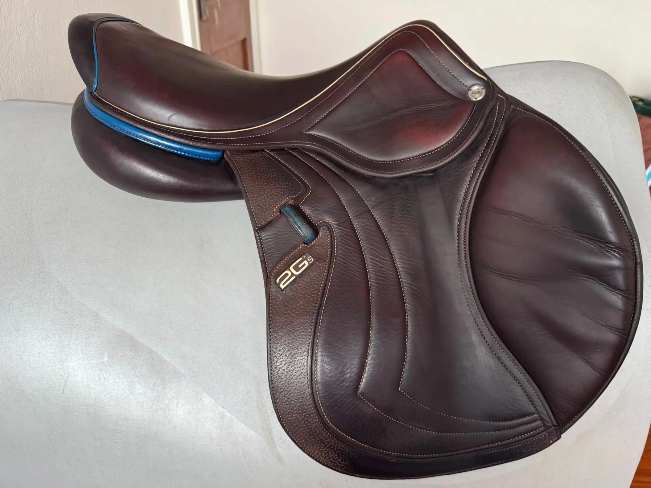 17.5" CWD SE32 Mamdemoiselle 2Gs Saddle - 2019 - 3C - Full Buffalo - Right View 2