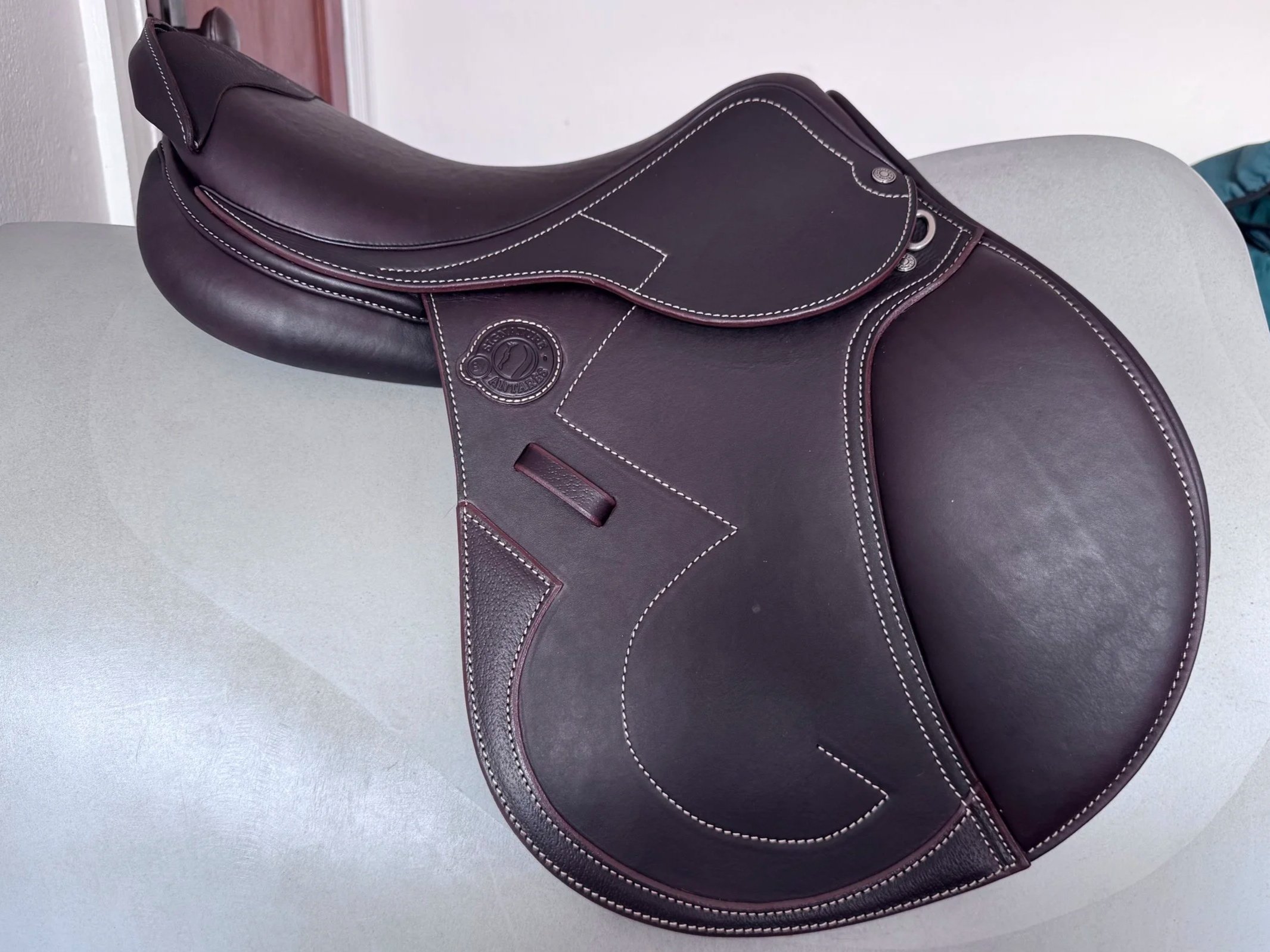 17" Antares Signature Saddle - 2025 - 2N - A01 - Full Calf - NEW - Right View 2